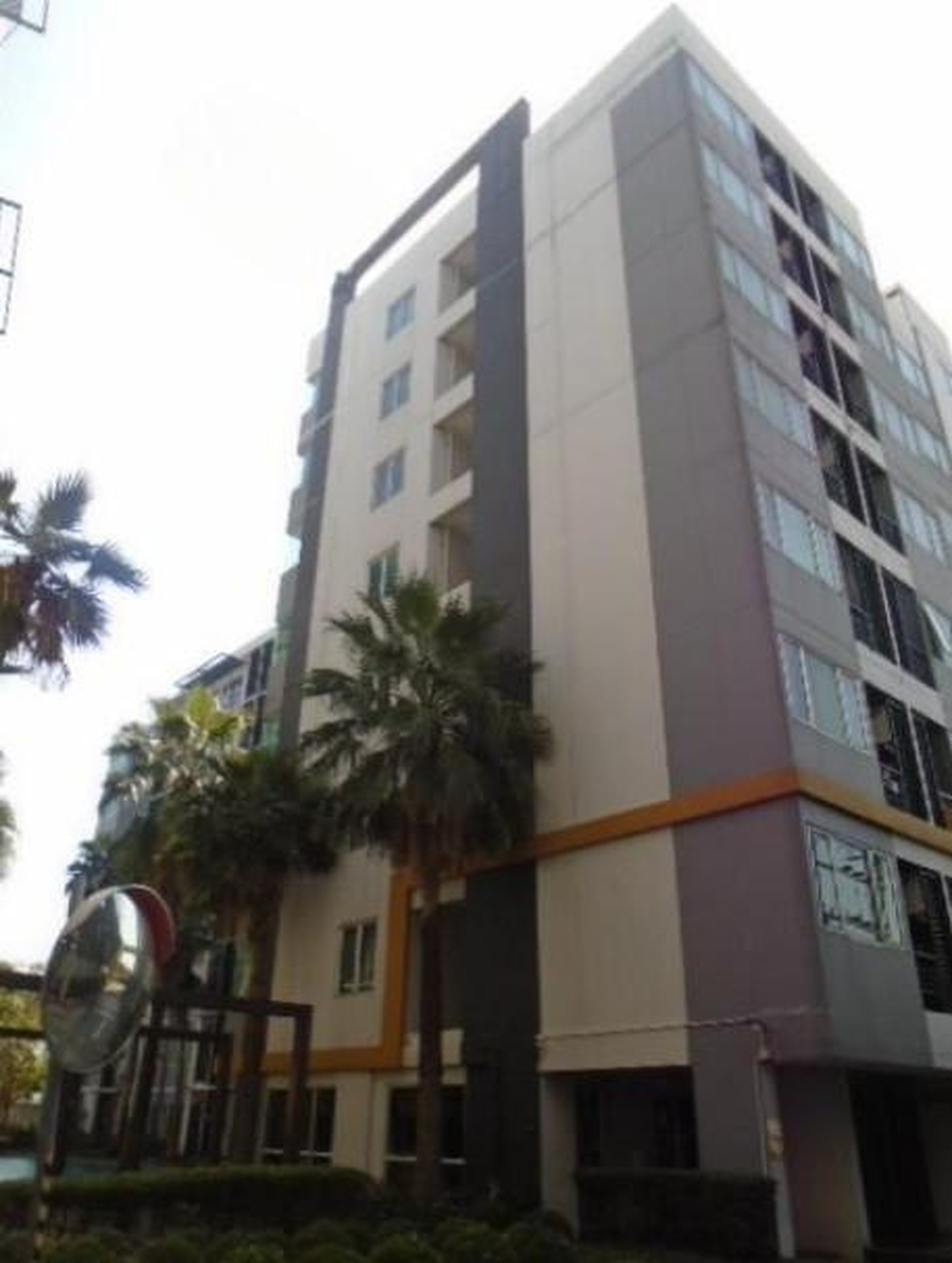 ทรัพย์สถาบันโดย GHB คอนโดใกล้ MRT บางรักใหญ่ เอส 9 คอนโดมิเนียม (S9 Condominium)