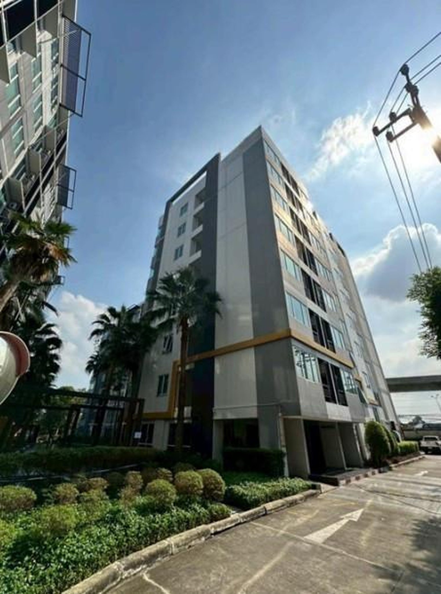 ทรัพย์สถาบันโดย GHB คอนโดใกล้ MRT บางรักใหญ่ เอส 9 คอนโดมิเนียม (S9 Condominium)