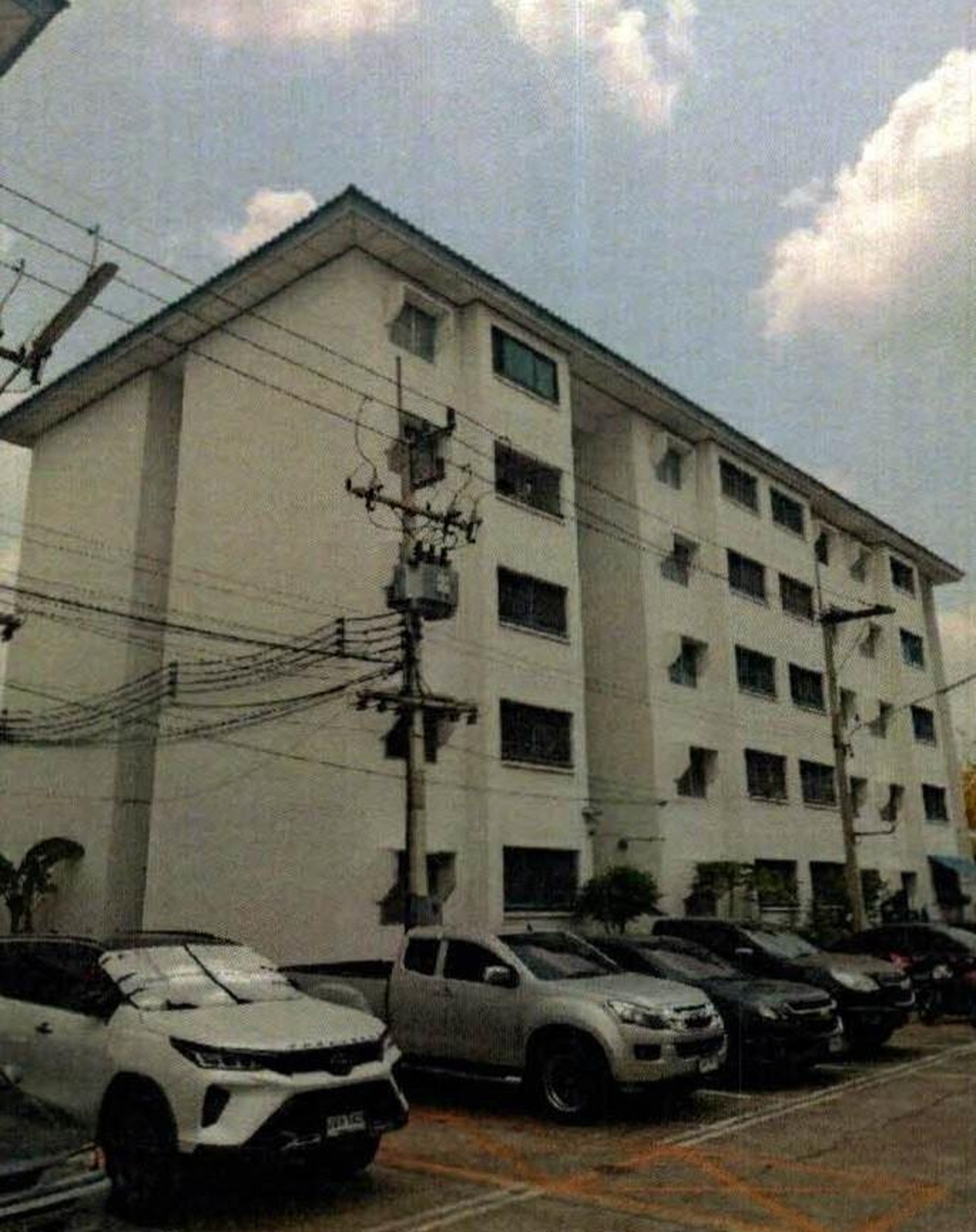 ทรัพย์สถาบันโดย GHB คอนโด บ้านเอื้ออาทร พหลโยธิน กม.44 (Baan Ua-Athorn Phaholyothin Km.44)
