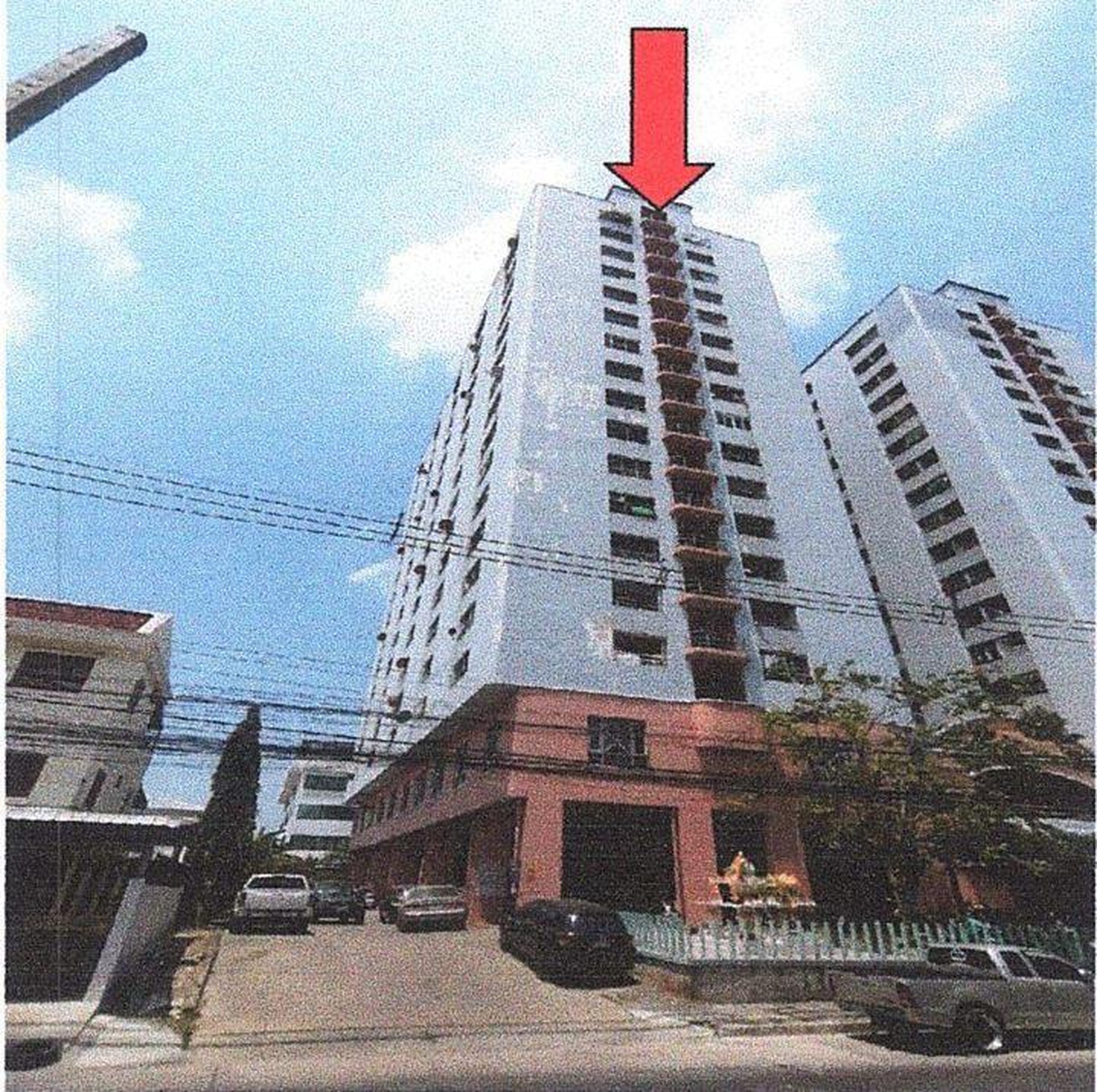 ทรัพย์สถาบันโดย GHB คอนโดใกล้ YL08 บางกะปิ ลาดพร้าว การ์เด้นท์ (Ladprao Garden)