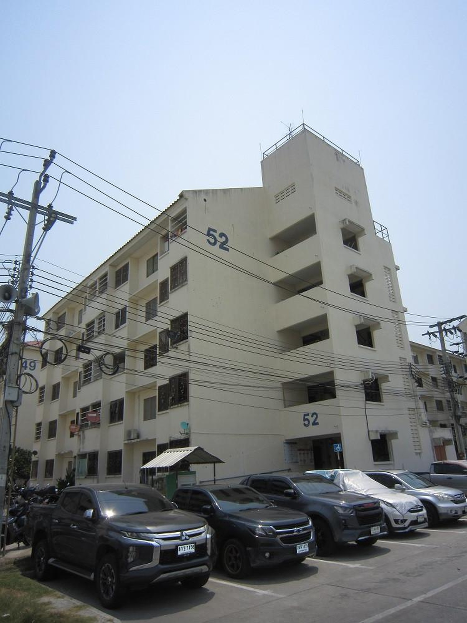 ทรัพย์สถาบันโดย GHB คอนโด บ้านเอื้ออาทร สุวรรณภูมิ 2 (บางนา) (Baan Ua-Athorn Bangna)