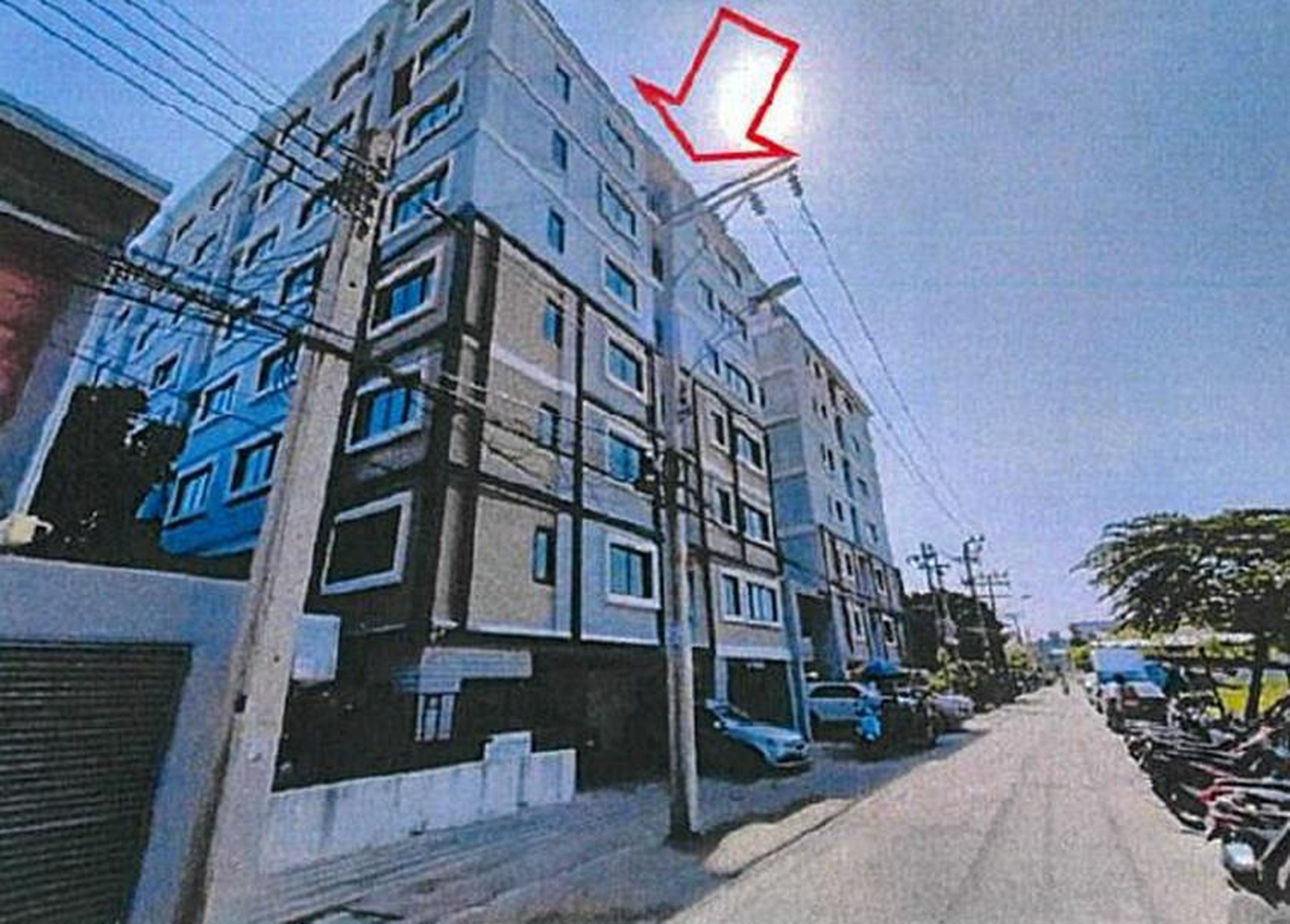 ทรัพย์สถาบันโดย GHB คอนโด บีลอฟท์ สุขุมวิท 109 (B-LOFT Sukhumvit 109)