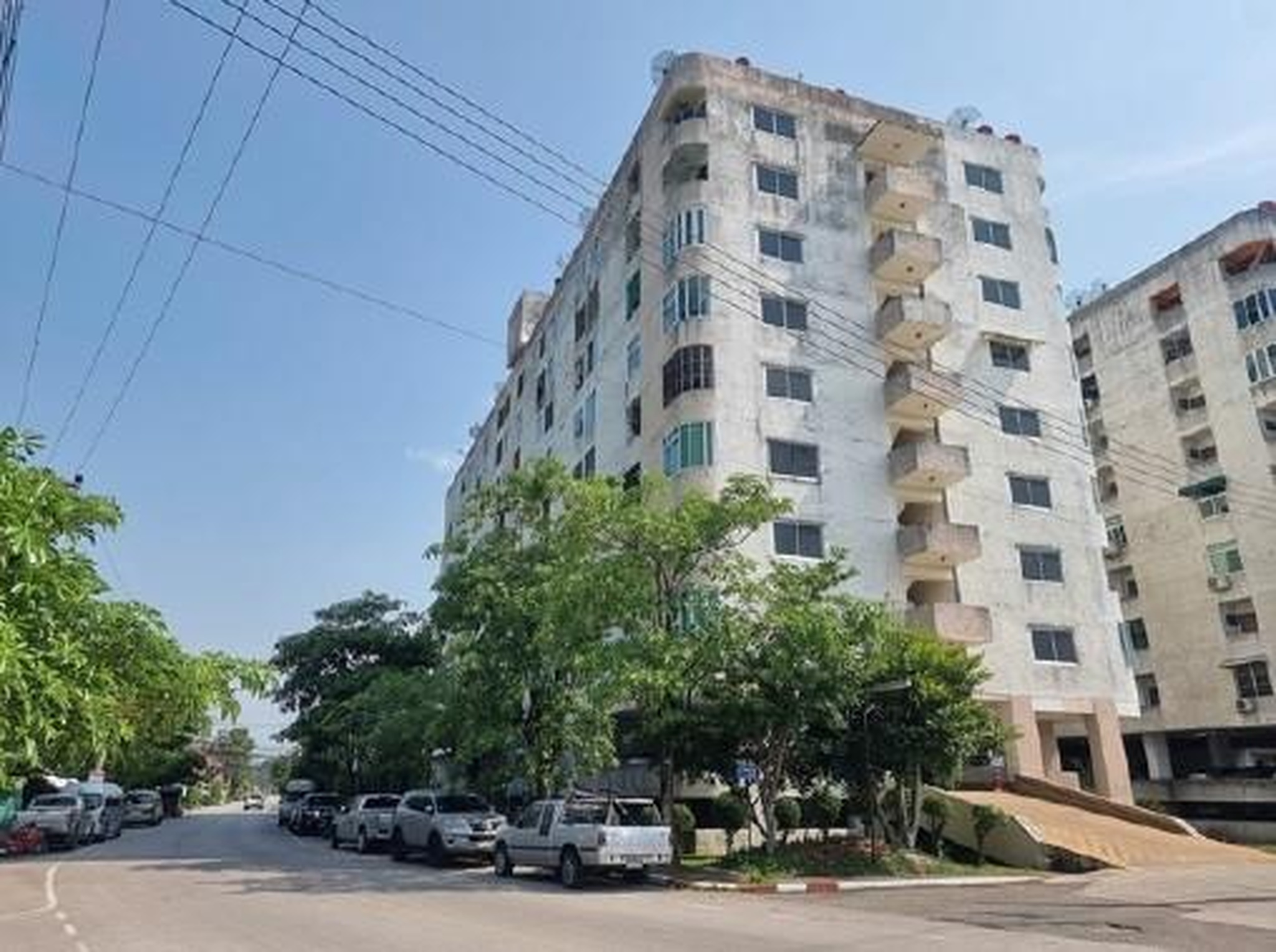 ทรัพย์สถาบันโดย GHB คอนโด ออร์คิดเพลส (Orchid Place)