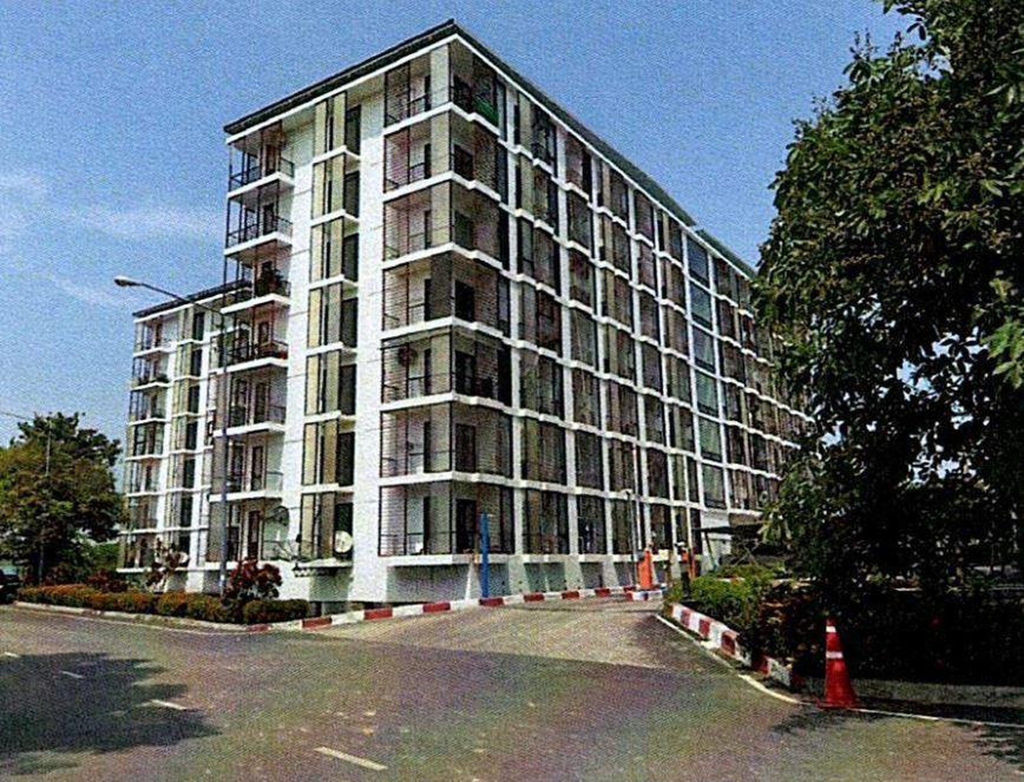 ทรัพย์สถาบันโดย GHB คอนโด ศุภวรรณ ริเวอร์เพลส (Supawan River Place)