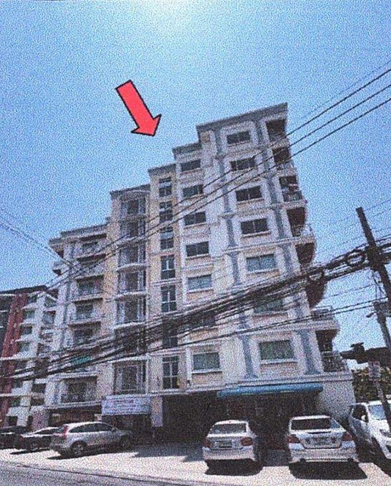 ทรัพย์สถาบันโดย GHB คอนโด เอกสินคอนโดมิเนียม (Akesin Condominium)