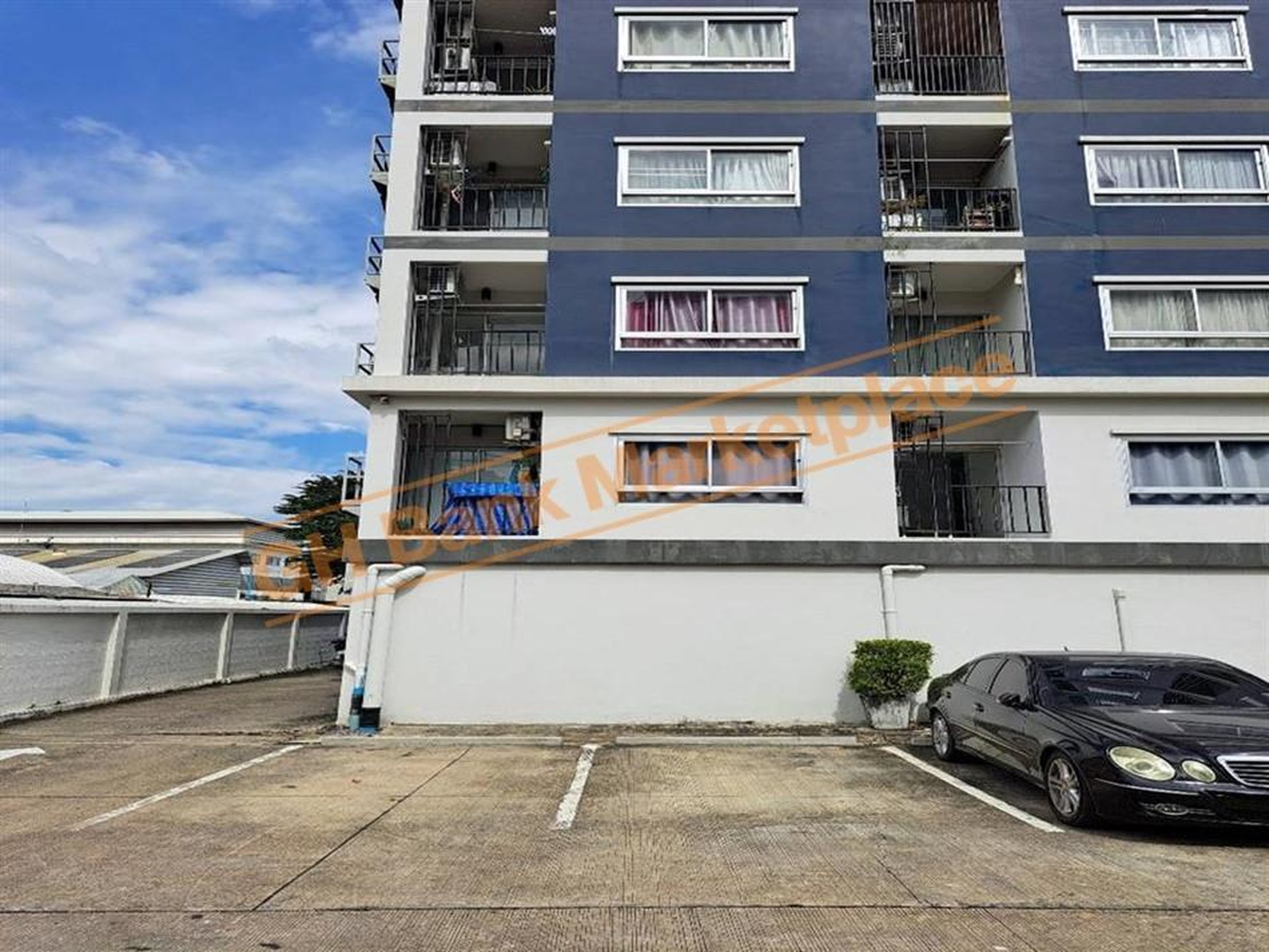 ทรัพย์สถาบันโดย GHB คอนโด เพลิน เพลิน คอนโดมิเนียม ติวานนท์-ปากเกร็ด 2 (Ploen Ploen Condominium Tiwanon-Pakkred 2)
