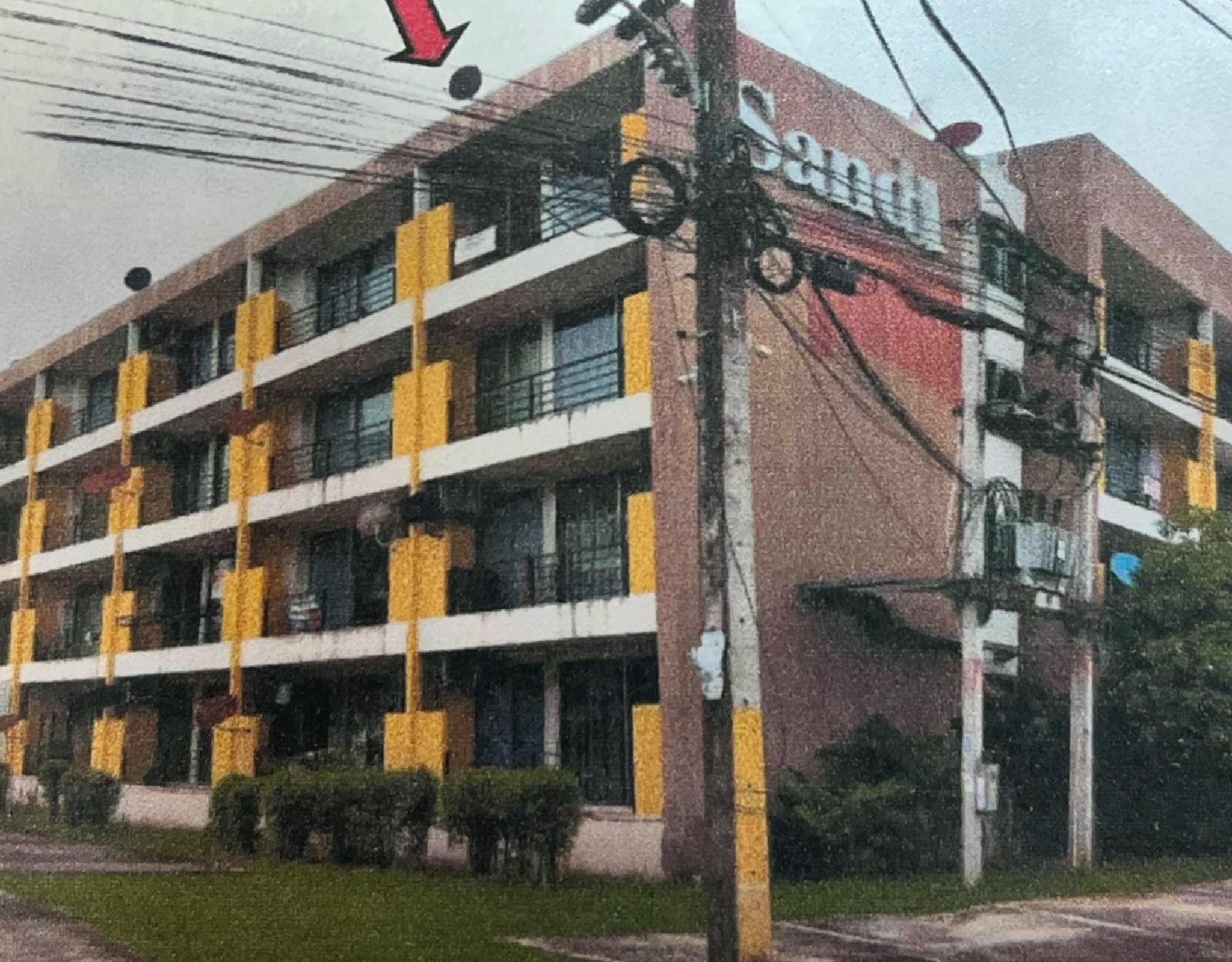 ทรัพย์สถาบันโดย GHB คอนโด เบสท์พ้อยท์ คอนโดมิเนียม (The Best Point Condominium)