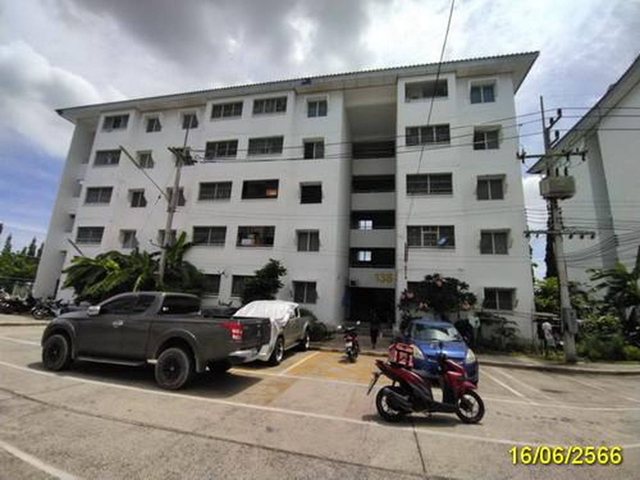 ทรัพย์สถาบันโดย GHB คอนโด บ้านเอื้ออาทร พหลโยธิน กม.44 (Baan Ua-Athorn Phaholyothin Km.44)