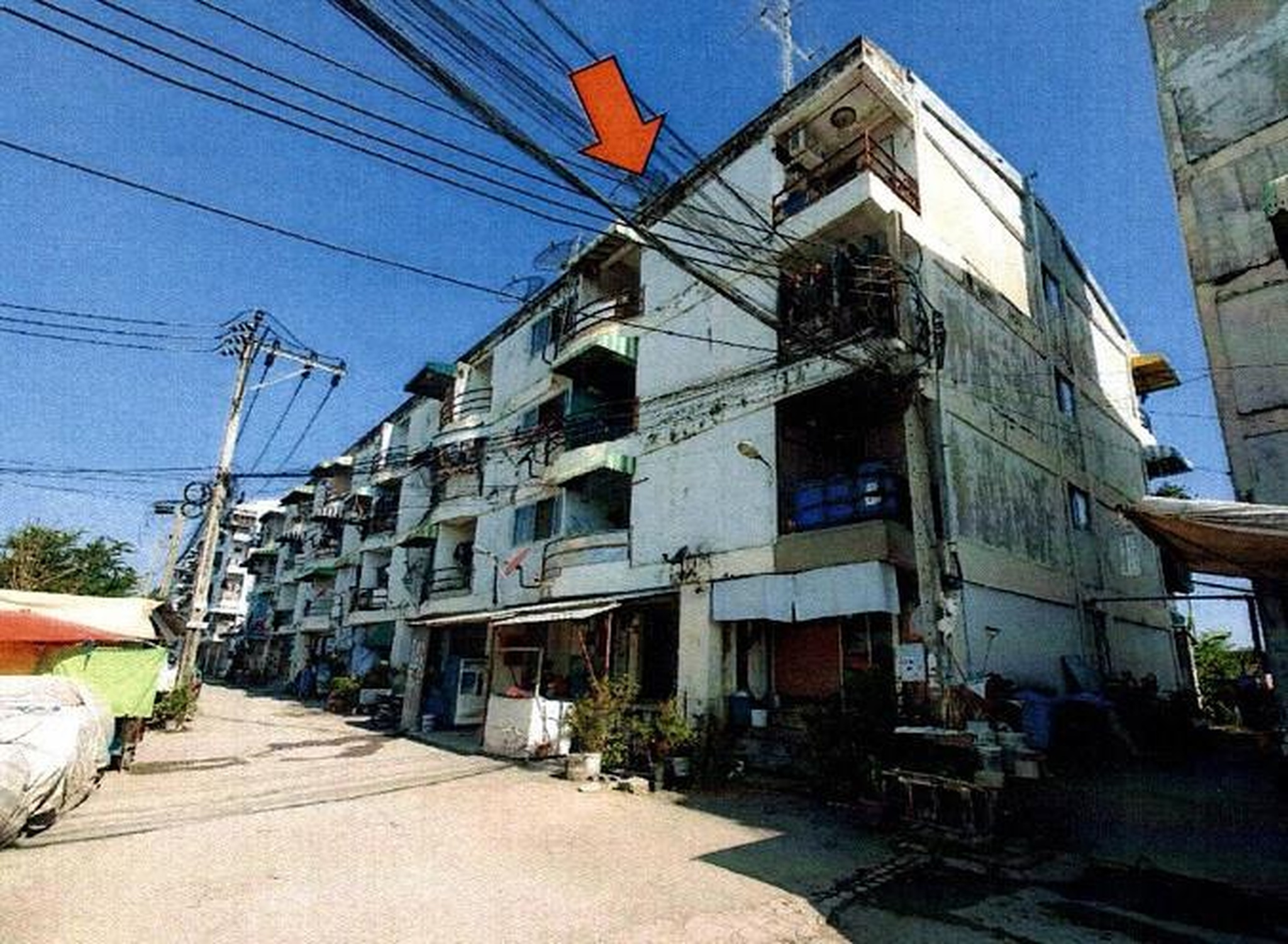 ทรัพย์สถาบันโดย GHB คอนโด พูลเจริญคอนโดทาวน์ (Phuncharoen Condotown)