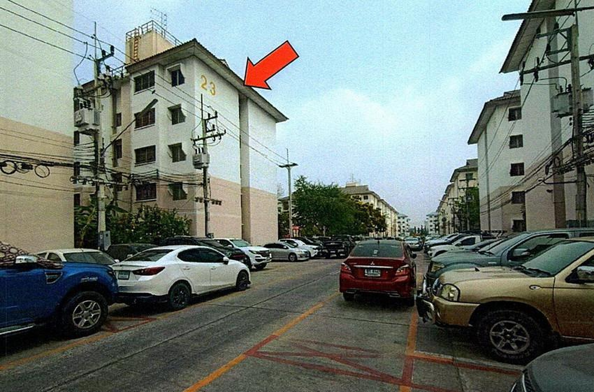 ทรัพย์สถาบันโดย GHB คอนโด บ้านเอื้ออาทร พหลโยธิน กม.44 (Baan Ua-Athorn Phaholyothin Km.44)