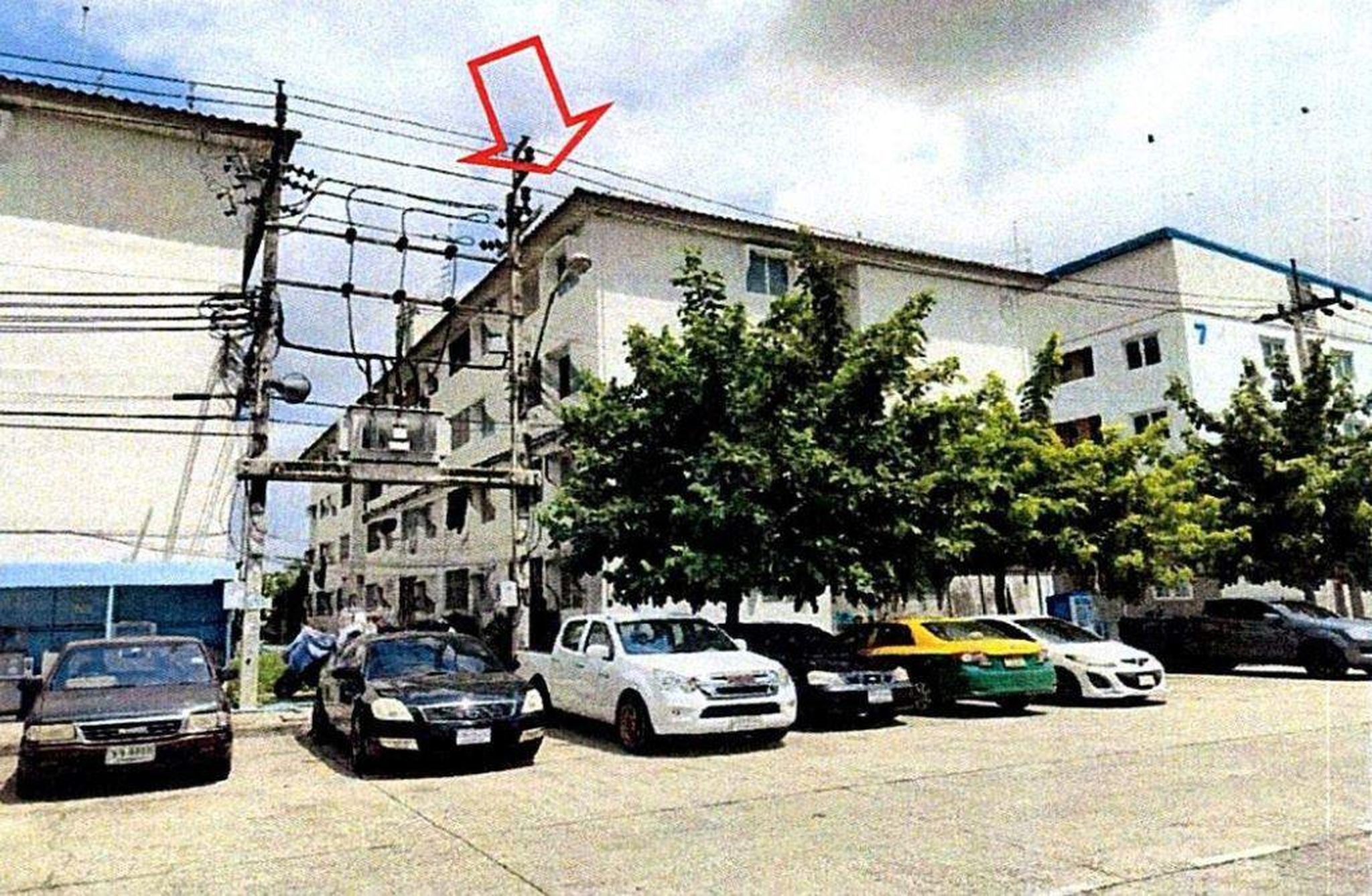 ทรัพย์สถาบันโดย GHB คอนโด บ้านเอื้ออาทร มิตรไมตรี (Baan Ua-Athorn Mitrmaitri)