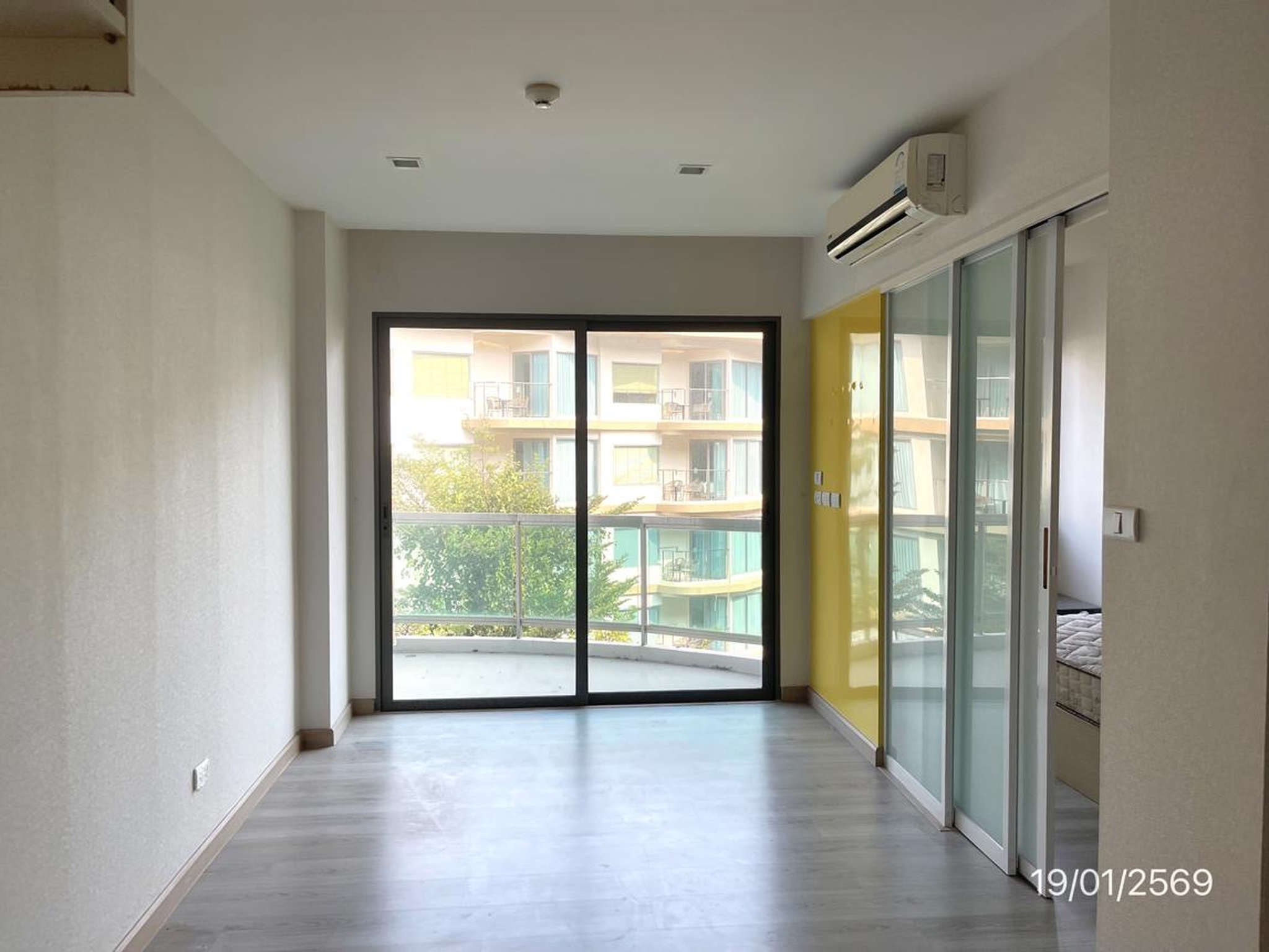 ทรัพย์สถาบันโดย KASIKORNBANK คอนโด ซันไรซ่า ศรีราชา คอนโด (Sonrisa Siracha Condo)