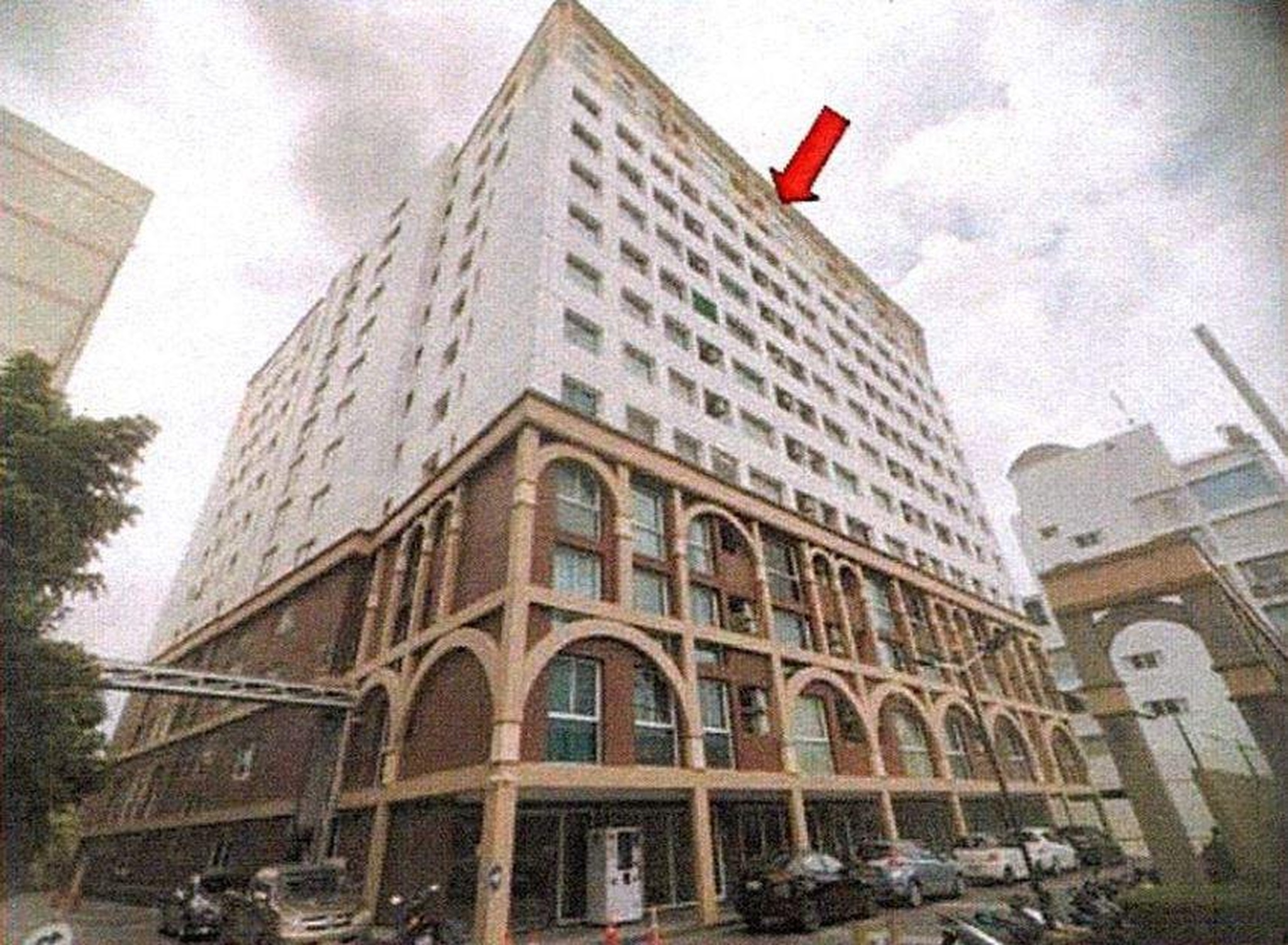 ทรัพย์สถาบันโดย GHB คอนโด ชาโตว์ อินทาวน์ พระราม 8 (Chateau in Town Rama 8)
