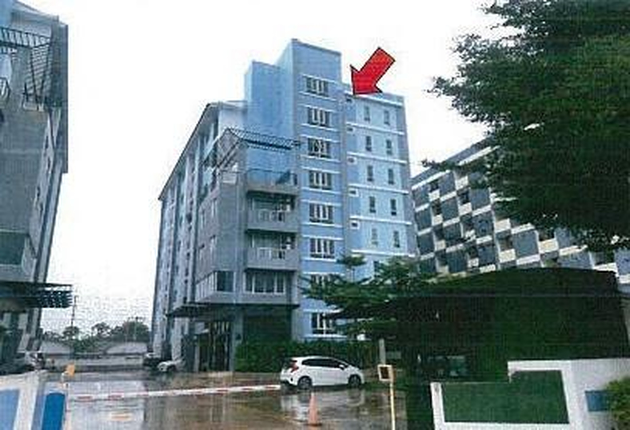 ทรัพย์สถาบันโดย GHB คอนโด เดอะ เฟิร์ส คอนโดมิเนียม อมตะนคร (The First Condominium Amata Nakhon)