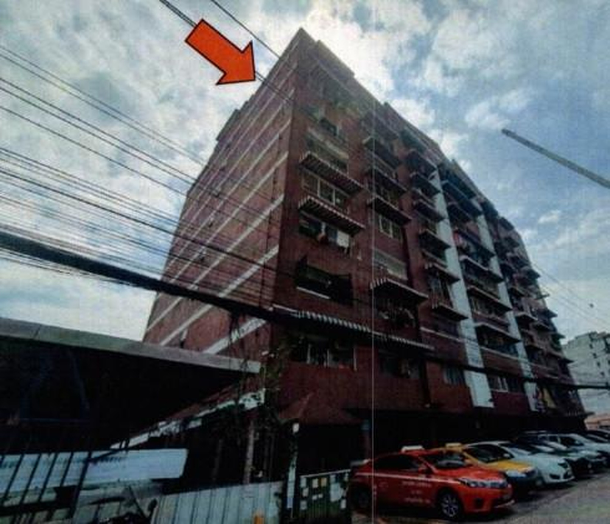 ทรัพย์สถาบันโดย GHB คอนโด มาร์เบิลเพลส คอนโดมิเนียม (Marble Place Condominium)