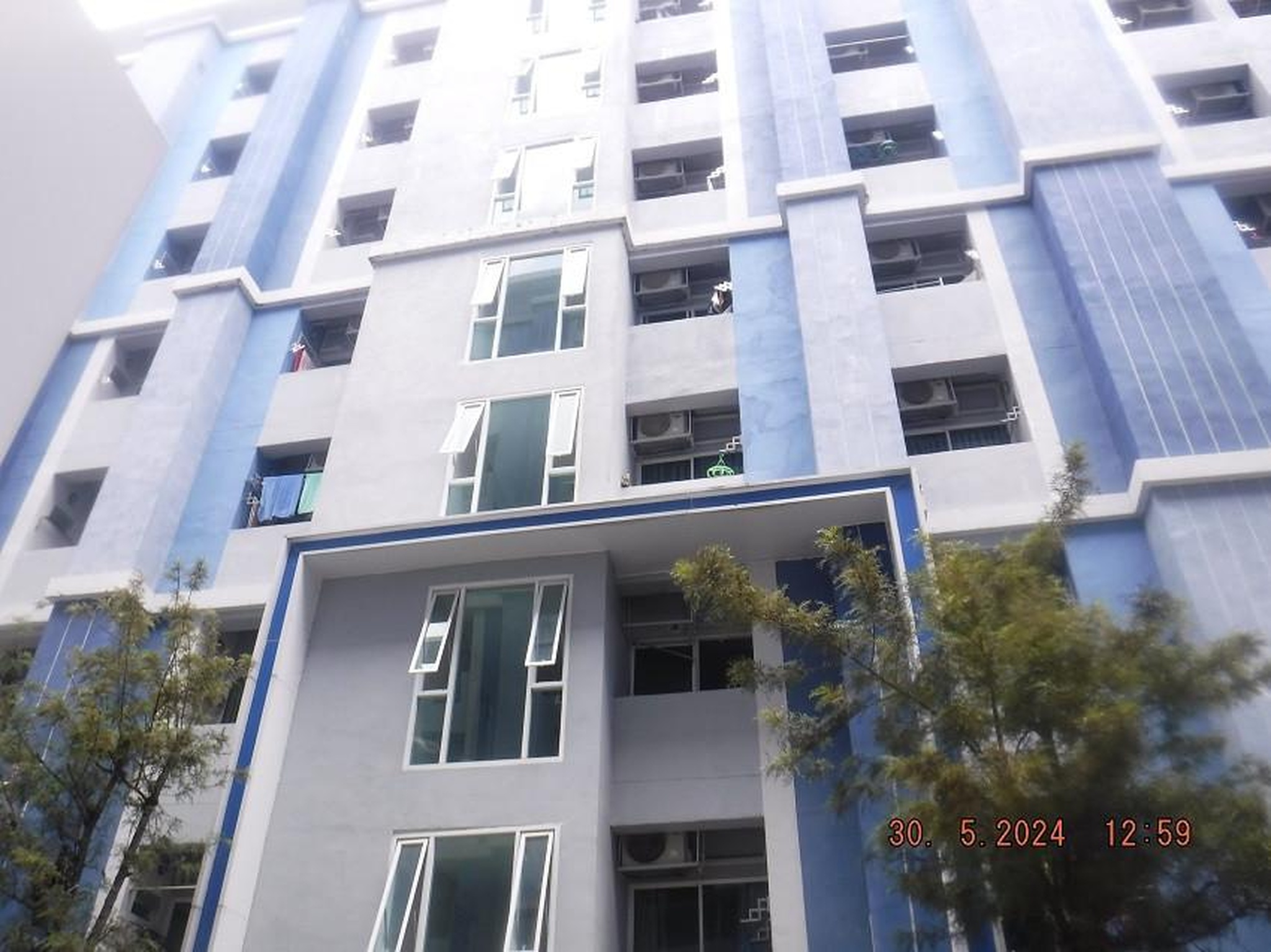 ทรัพย์สถาบันโดย GHB คอนโด อยู่รวยคอนโด นวมินทร์ 135 (Yuruay Condo Nawamin 135)