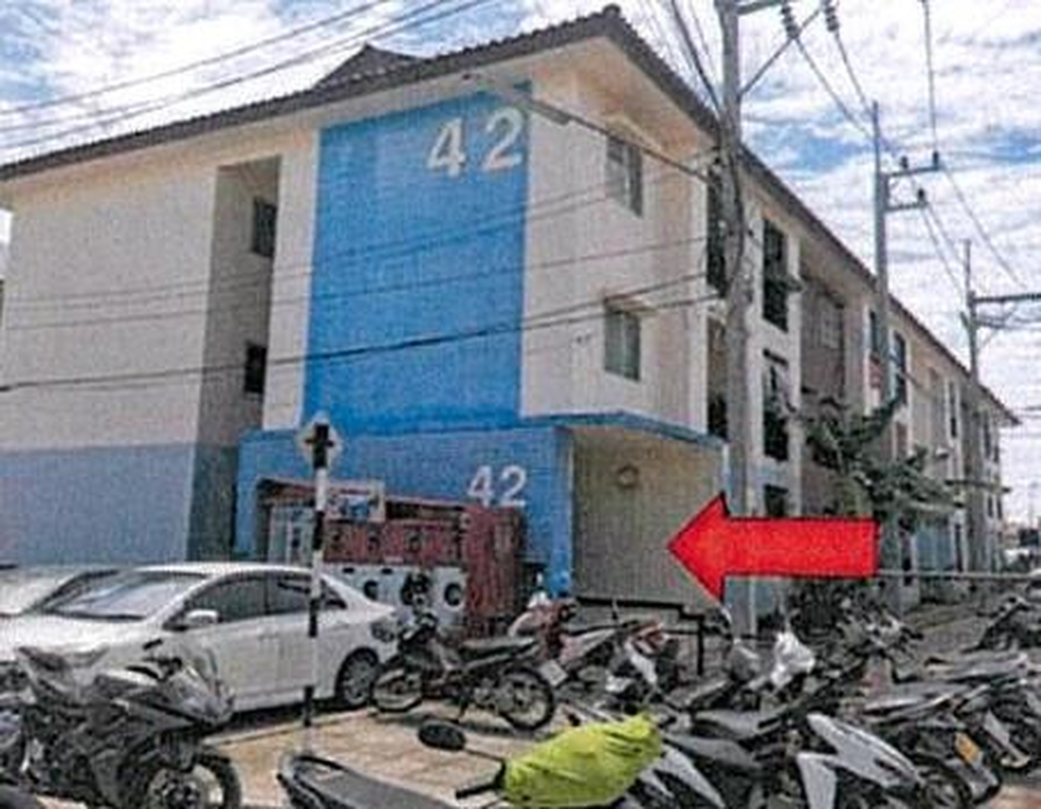 ทรัพย์สถาบันโดย GHB คอนโด เคหะชุมชนและบริการชุมชนนาเกลือ (Na Kluea Community Housing Project)