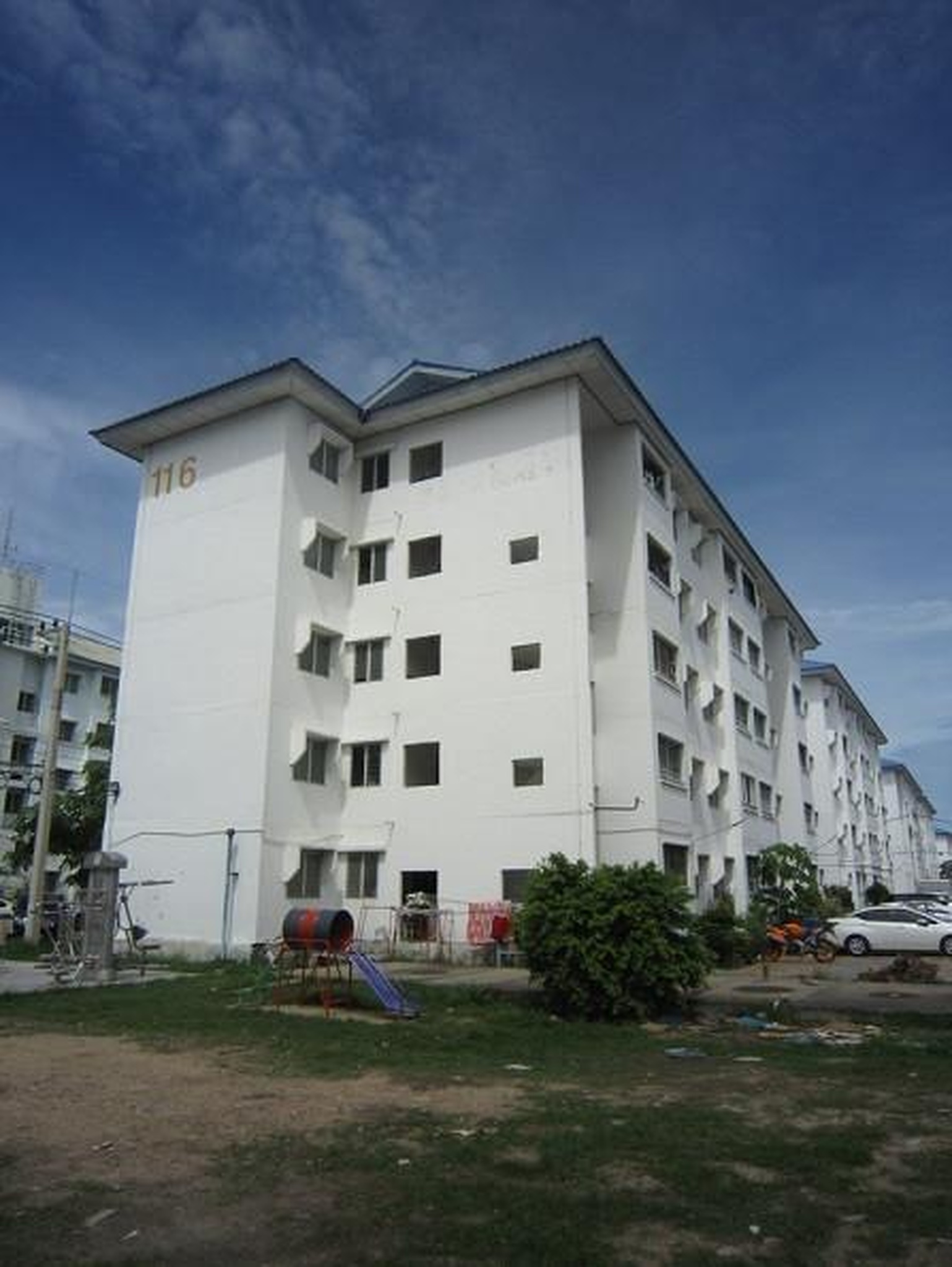 ทรัพย์สถาบันโดย GHB คอนโด บ้านเอื้ออาทร พหลโยธิน กม.44 (Baan Ua-Athorn Phaholyothin Km.44)