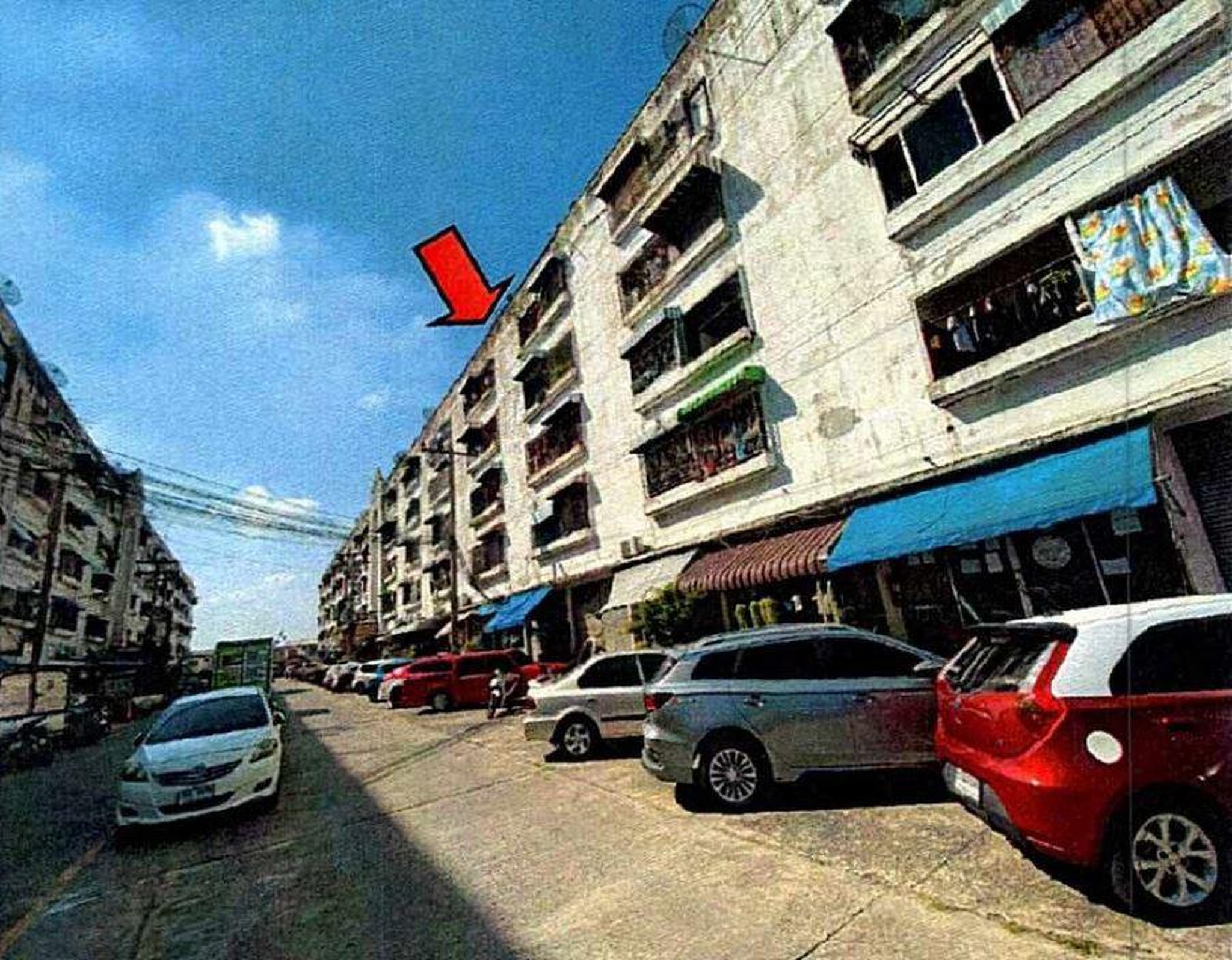 ทรัพย์สถาบันโดย GHB คอนโดใกล้ MRT บางกระสอ น้ำเพชร คอนโดทาวน์ (Namphet Condotown)