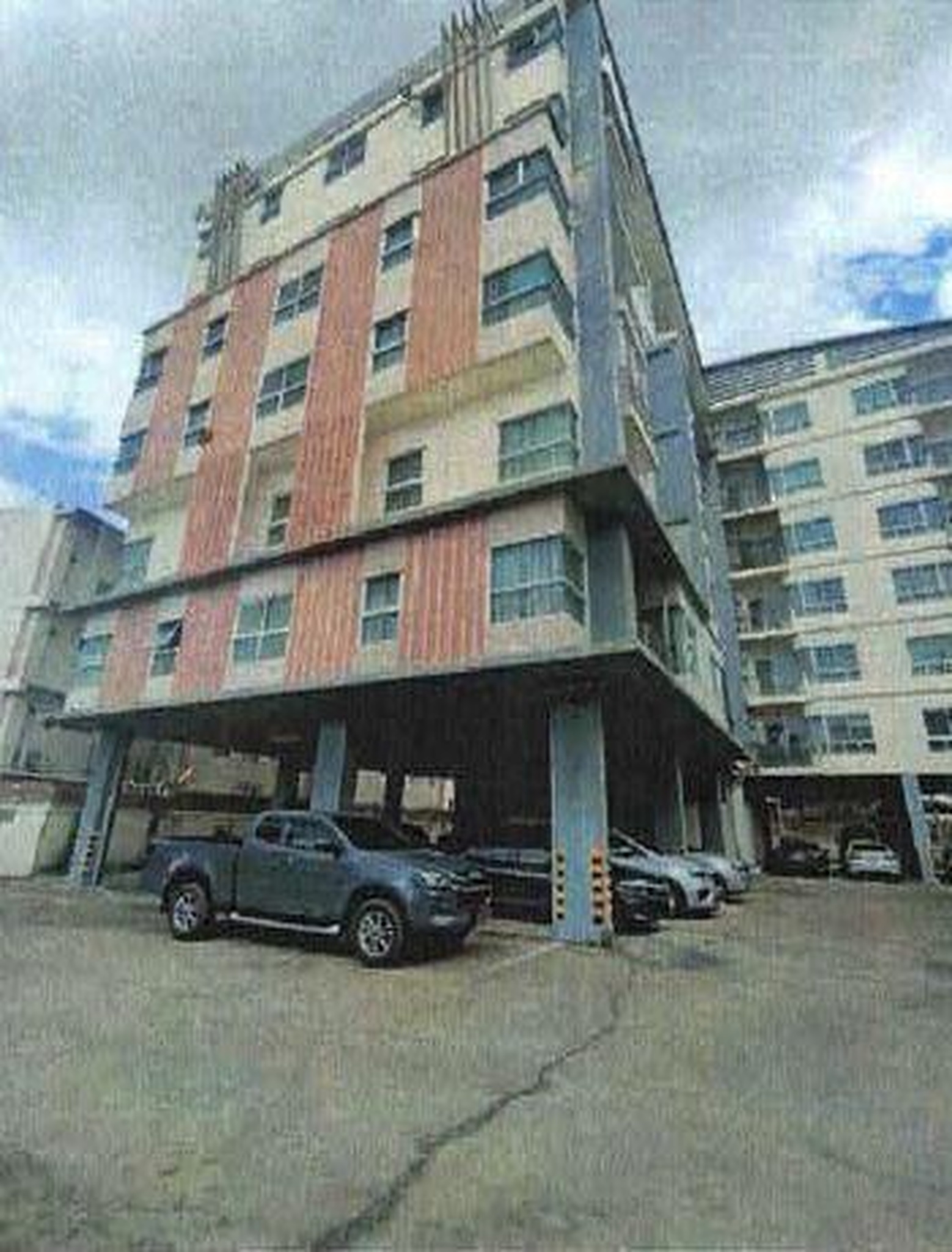 ทรัพย์สถาบันโดย GHB คอนโด ลิซวิลล์ คอนโดมิเนียม 1,2 (Lissville Condominium 1,2)