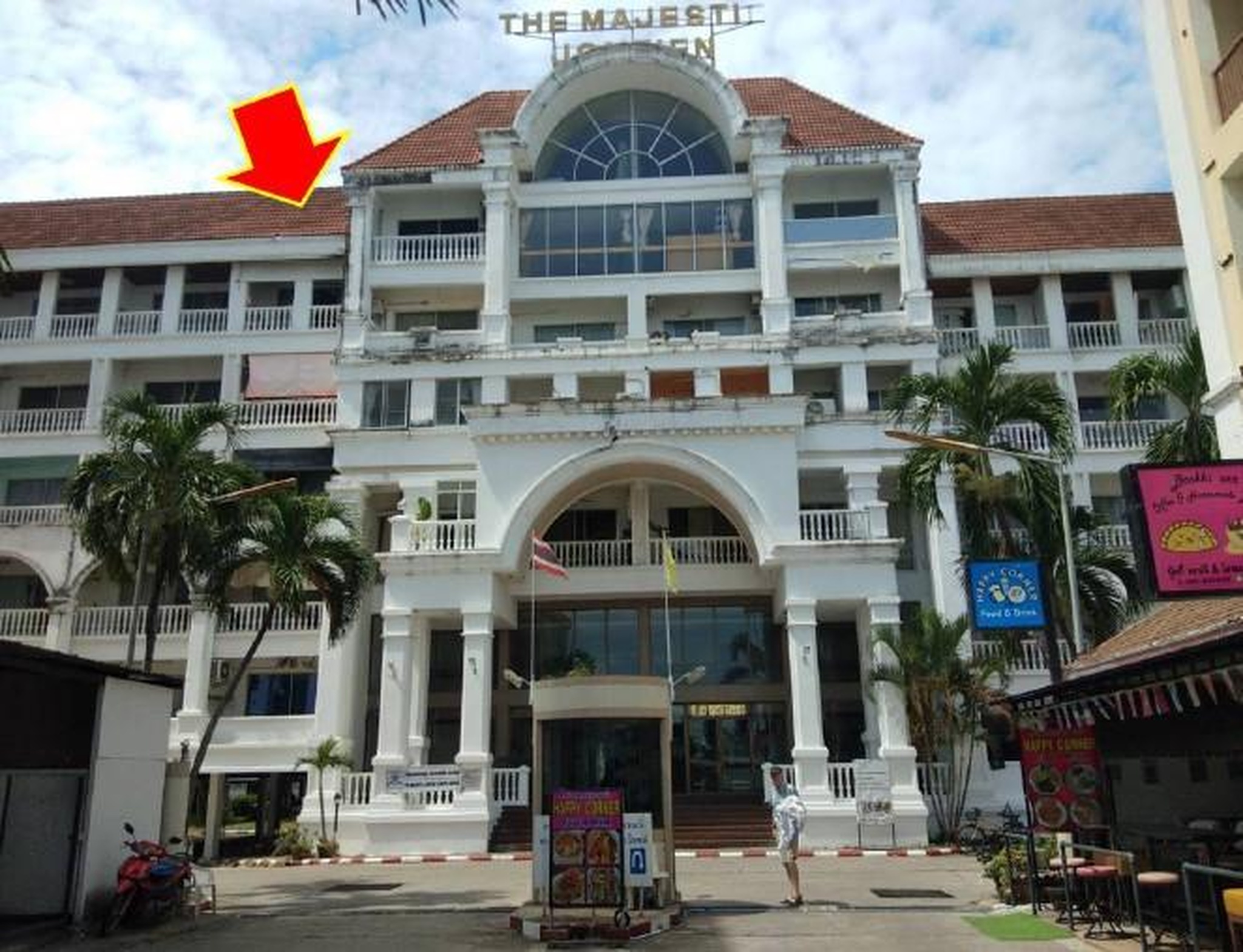 ทรัพย์สถาบันโดย GHB คอนโด เดอะ มาเจสติค จอมเทียน (The Majestic Jomtien)