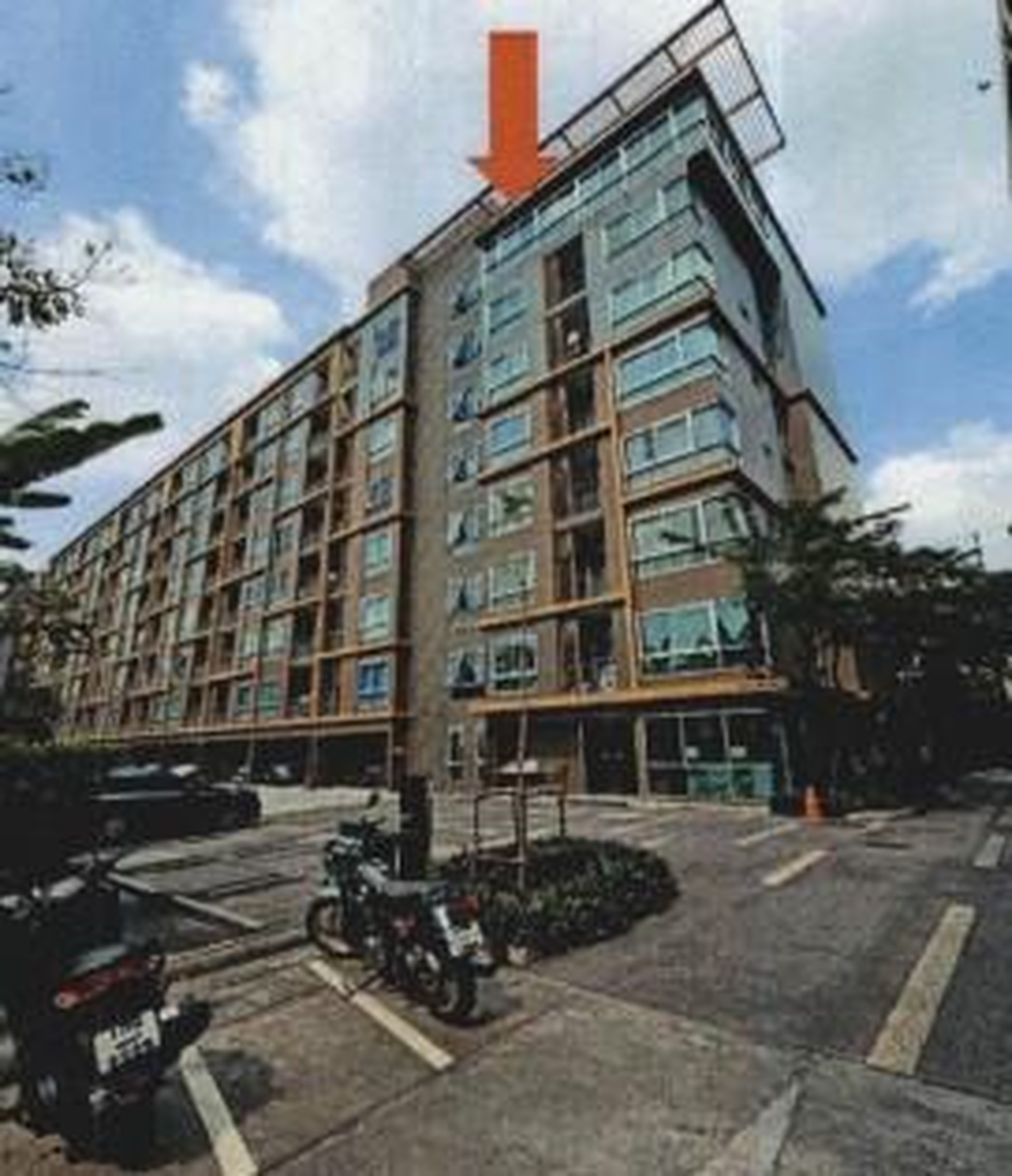 ทรัพย์สถาบันโดย GHB คอนโด เมโทร ลักซ์ เกษตร (Metro Luxe Kaset)