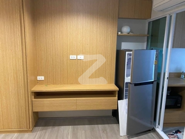 ให้เช่า Regent Home 28 (บางซ่อน) Built-in ทั้งห้อง อาคาร B ชั้น 6 วิวด้านนอก ให้เช่าเดือนละ 7,000 บาท : เจ้าของให้เช่าเอง
