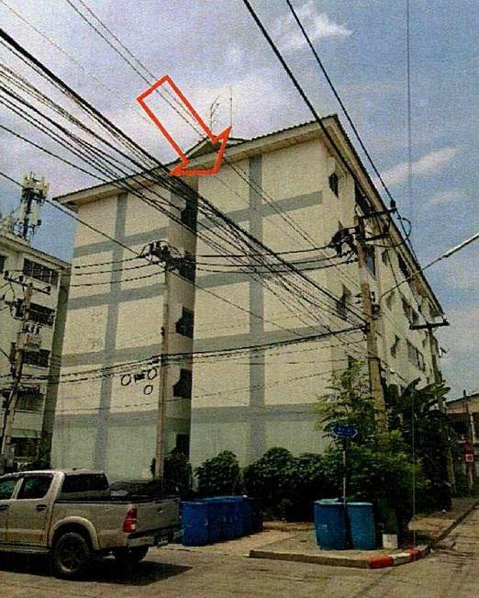 ทรัพย์สถาบันโดย GHB คอนโด บ้านเอื้ออาทร เสมาฟ้าคราม 2 (Baan Ua-Athorn Sema Fa-Cram 2)