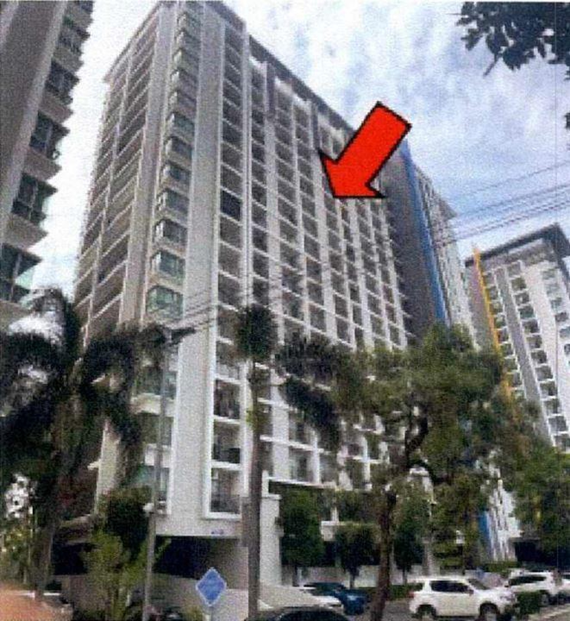 ทรัพย์สถาบันโดย GHB คอนโดใกล้ YL18 ศรีลาซาล เดอะ พาร์คแลนด์ ศรีนครินทร์ (The Parkland Srinakarin)