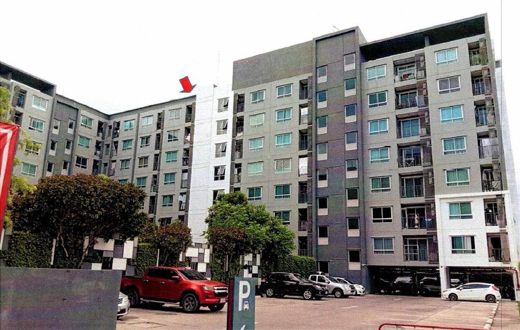 ทรัพย์สถาบันโดย GHB คอนโด พรีเซนต์ คอนโด เอกชัย 32 (Present Condo Ekachai 32)
