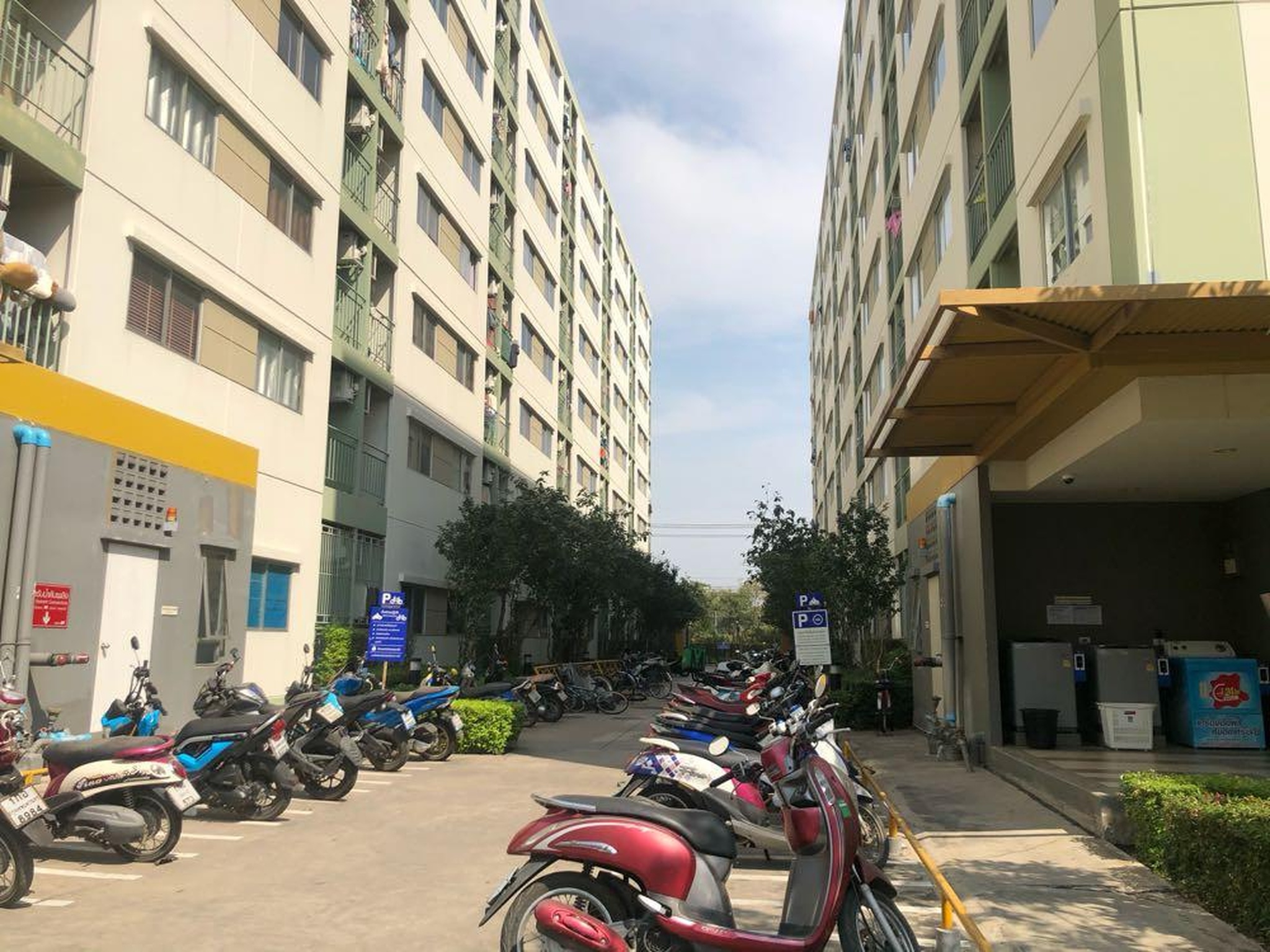 ทรัพย์สถาบันโดย GHB คอนโด ลุมพินี ทาวน์ชิป รังสิต-คลอง 1 (Lumpini Township Rangsit-Klong 1)