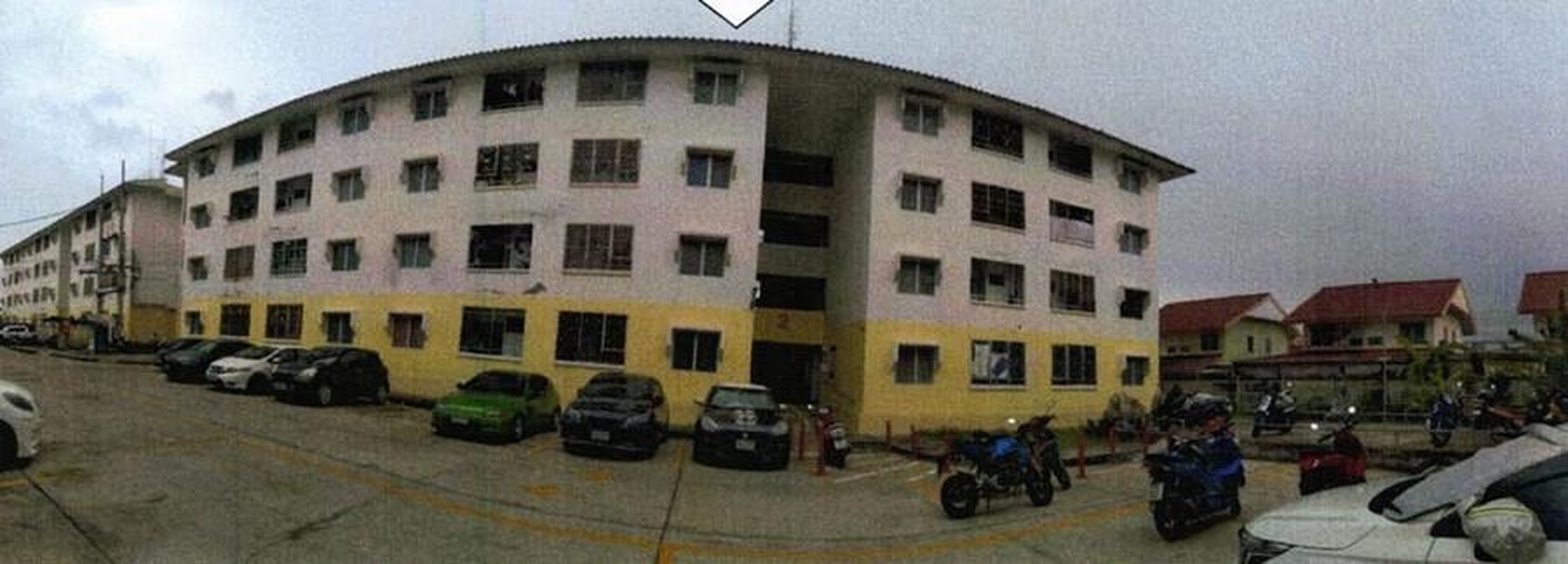 ทรัพย์สถาบันโดย GHB คอนโด บ้านเอื้ออาทร ลาดขวาง (Baan Ua-Athorn Lat Kwang)