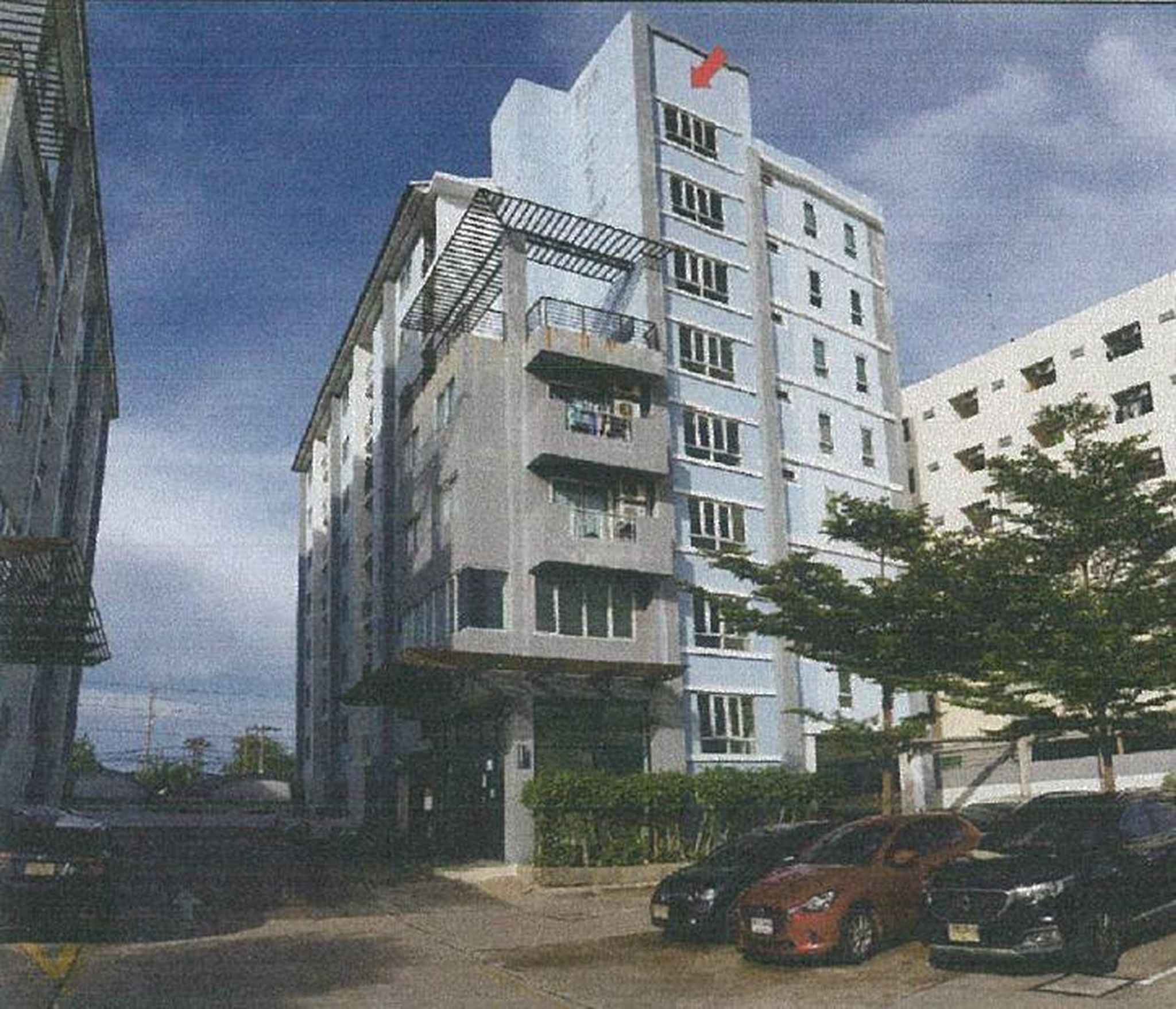 ทรัพย์สถาบันโดย GHB คอนโด เดอะ เฟิร์ส คอนโดมิเนียม อมตะนคร (The First Condominium Amata Nakhon)