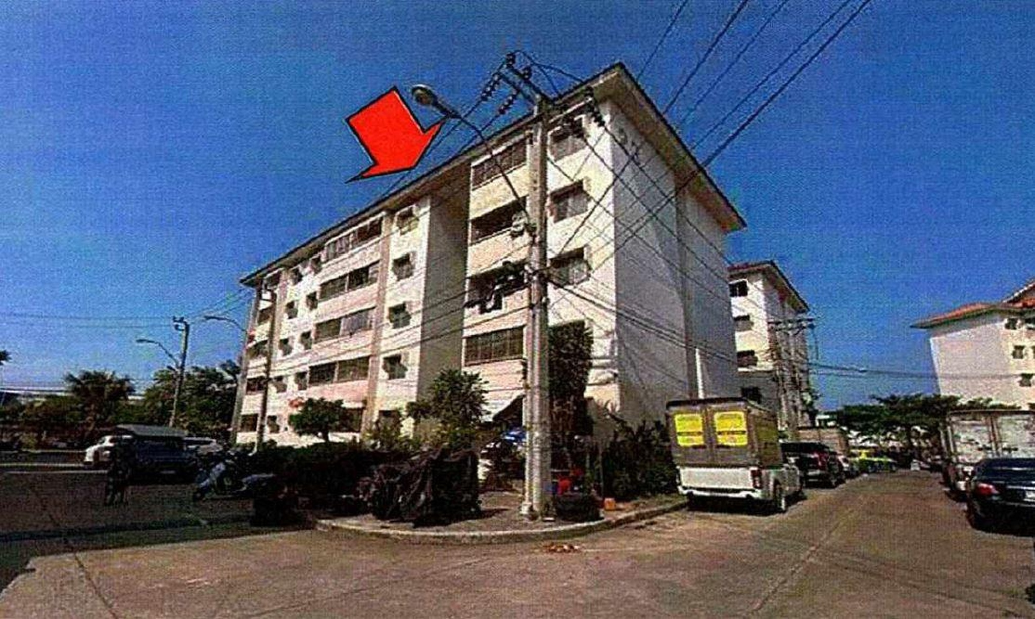 ทรัพย์สถาบันโดย GHB คอนโด บ้านเอื้ออาทร ขจรวิทย์ (Baan Ua-Athorn Khajonwit)