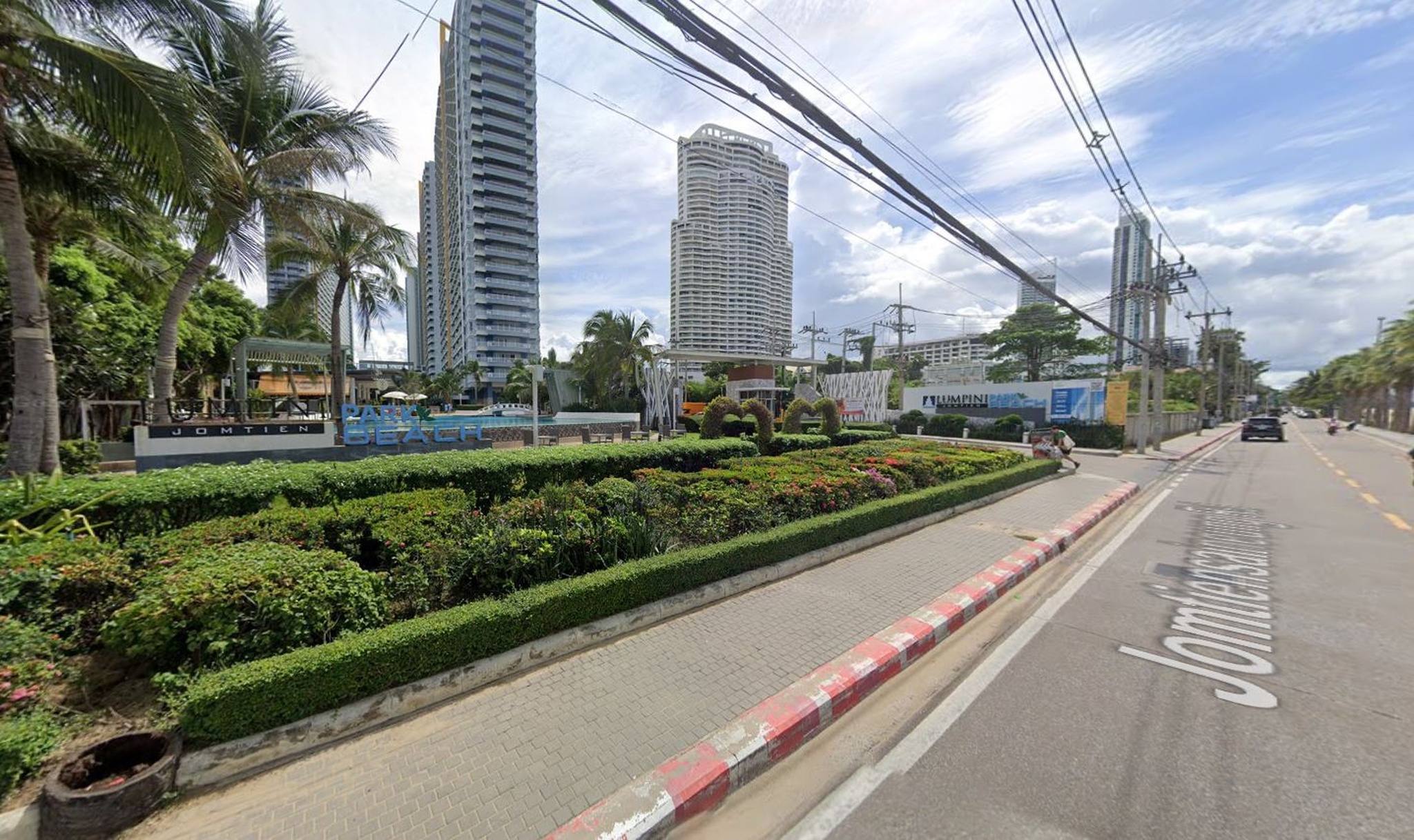 ทรัพย์สถาบันโดย BAM คอนโด ลุมพินี พาร์คบีช จอมเทียน (Lumpini Park Beach Jomtien)