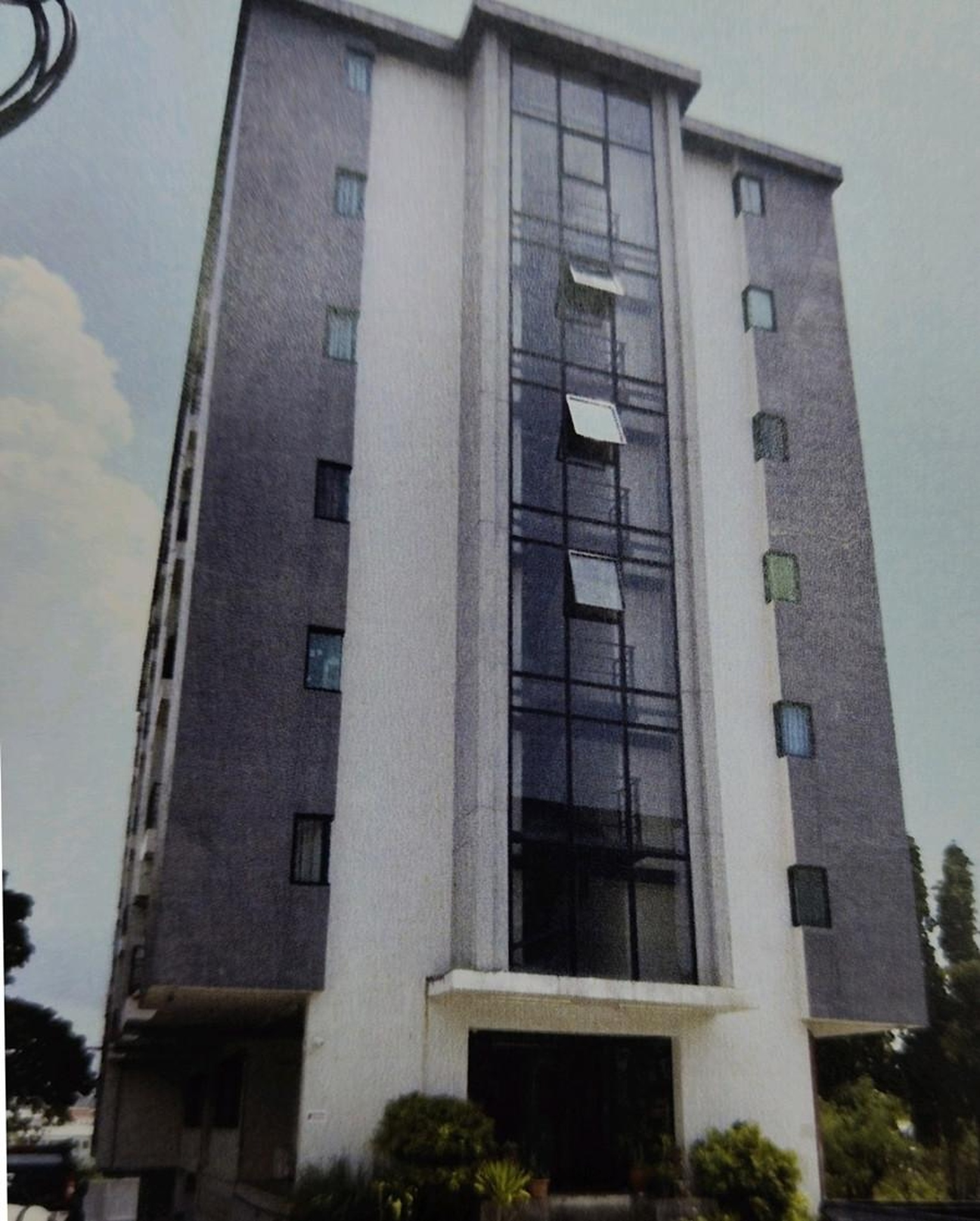 ทรัพย์สถาบันโดย GHB คอนโด จ๊อบ คอนโดมิเนียม (Job Condominium)