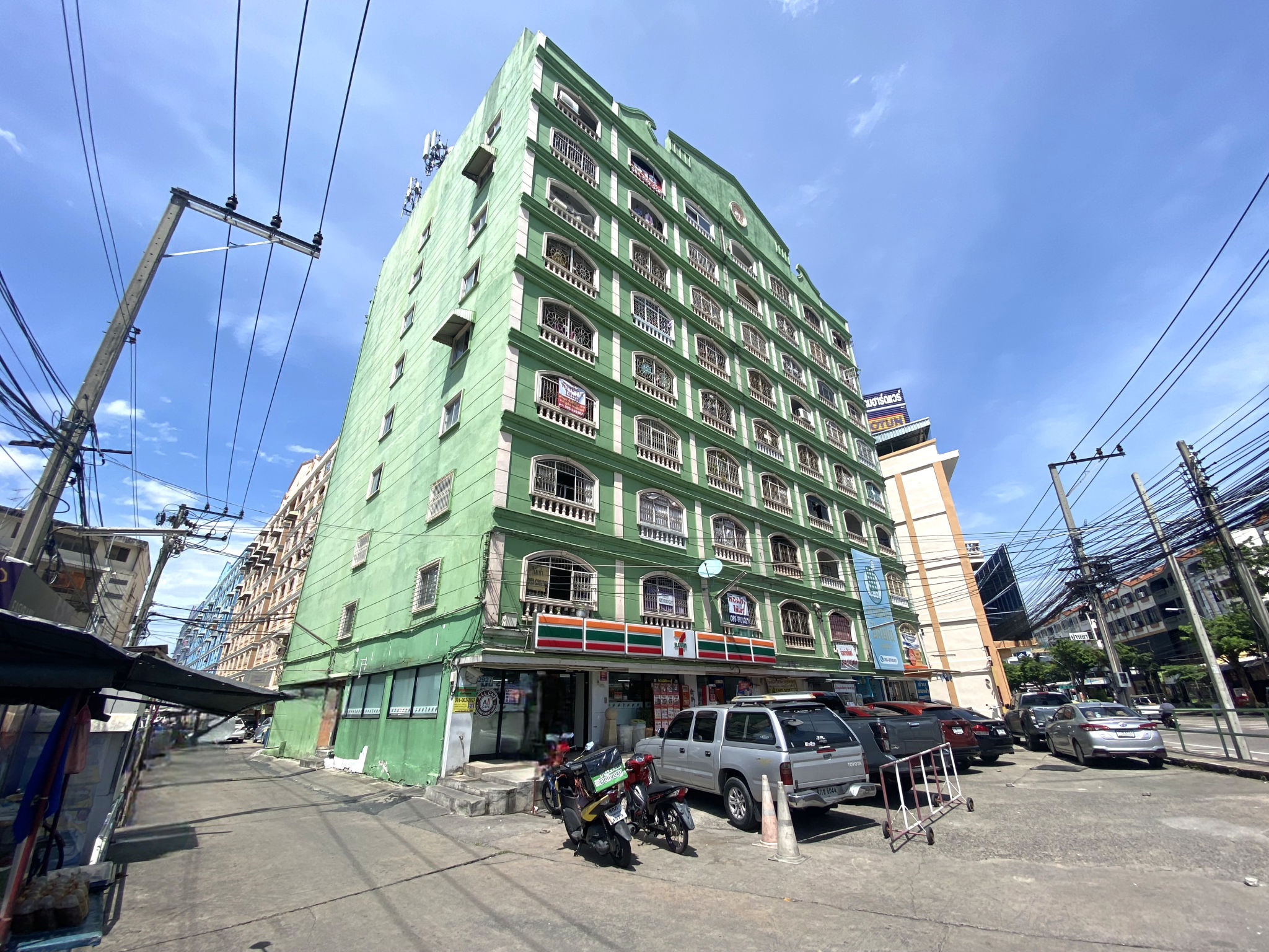 ทรัพย์สถาบันโดย BAM คอนโด นิรันดร์ เรสซิเดนซ์ 9 (Niran Residence 9)