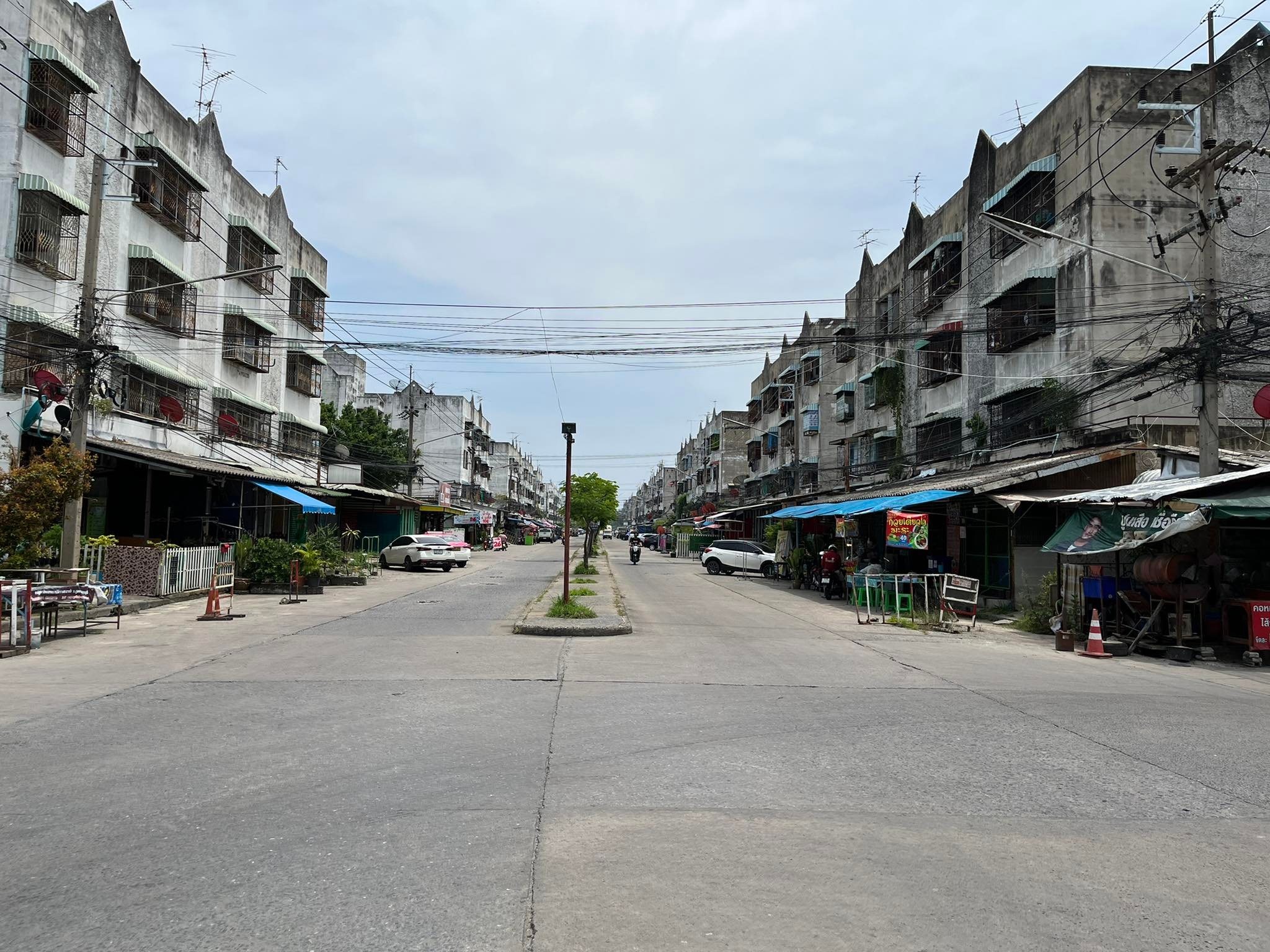 ทรัพย์สถาบันโดย BAM คอนโด รังสิตซิตี้ (แฟลตปลาทอง) (Rangsit City (Flat Plathong))