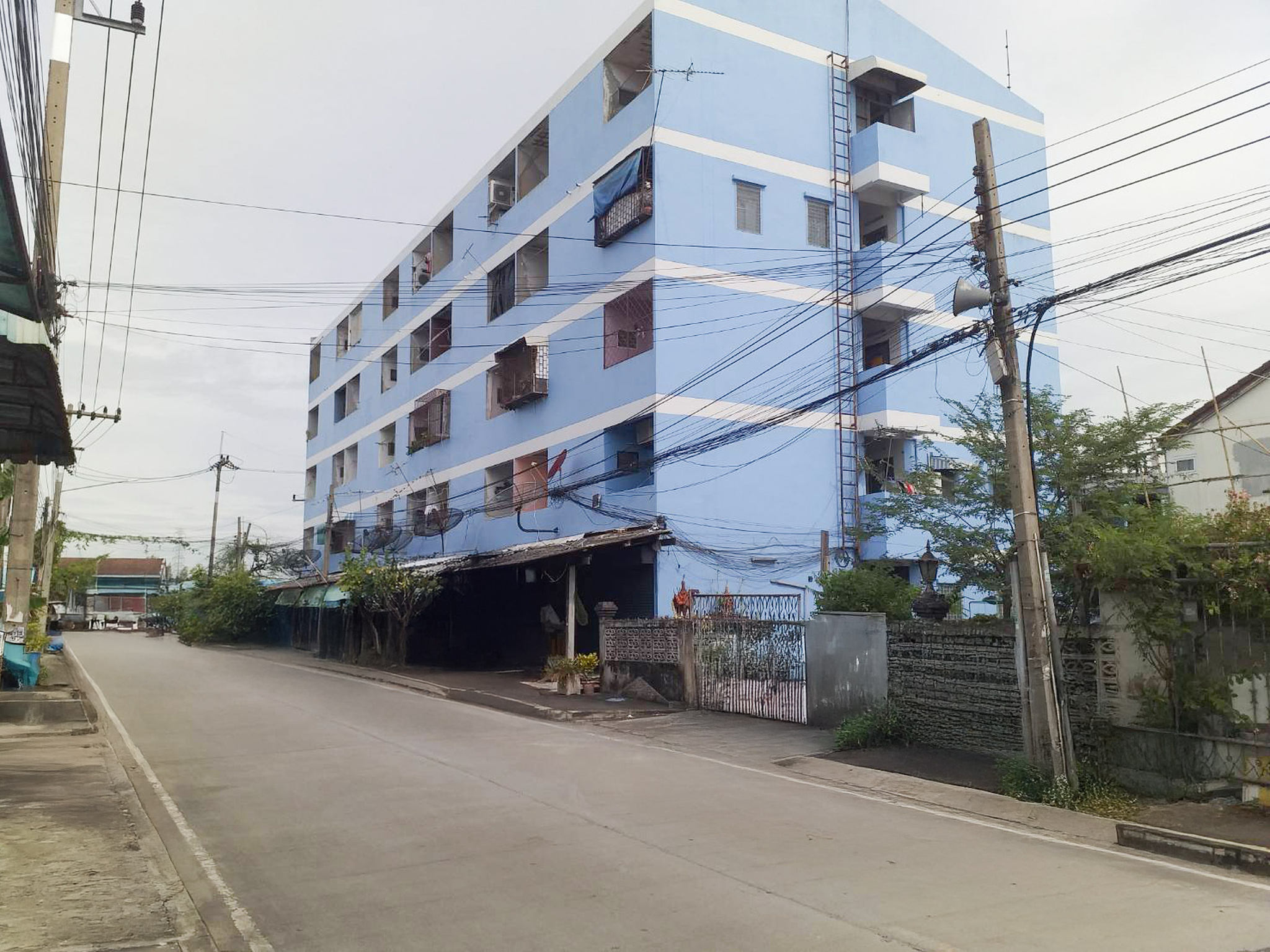 ทรัพย์สถาบันโดย BAM คอนโด บุญคุ้มทรัพย์ คอนโดมิเนียม (Boon Khoom Sup Condominium)