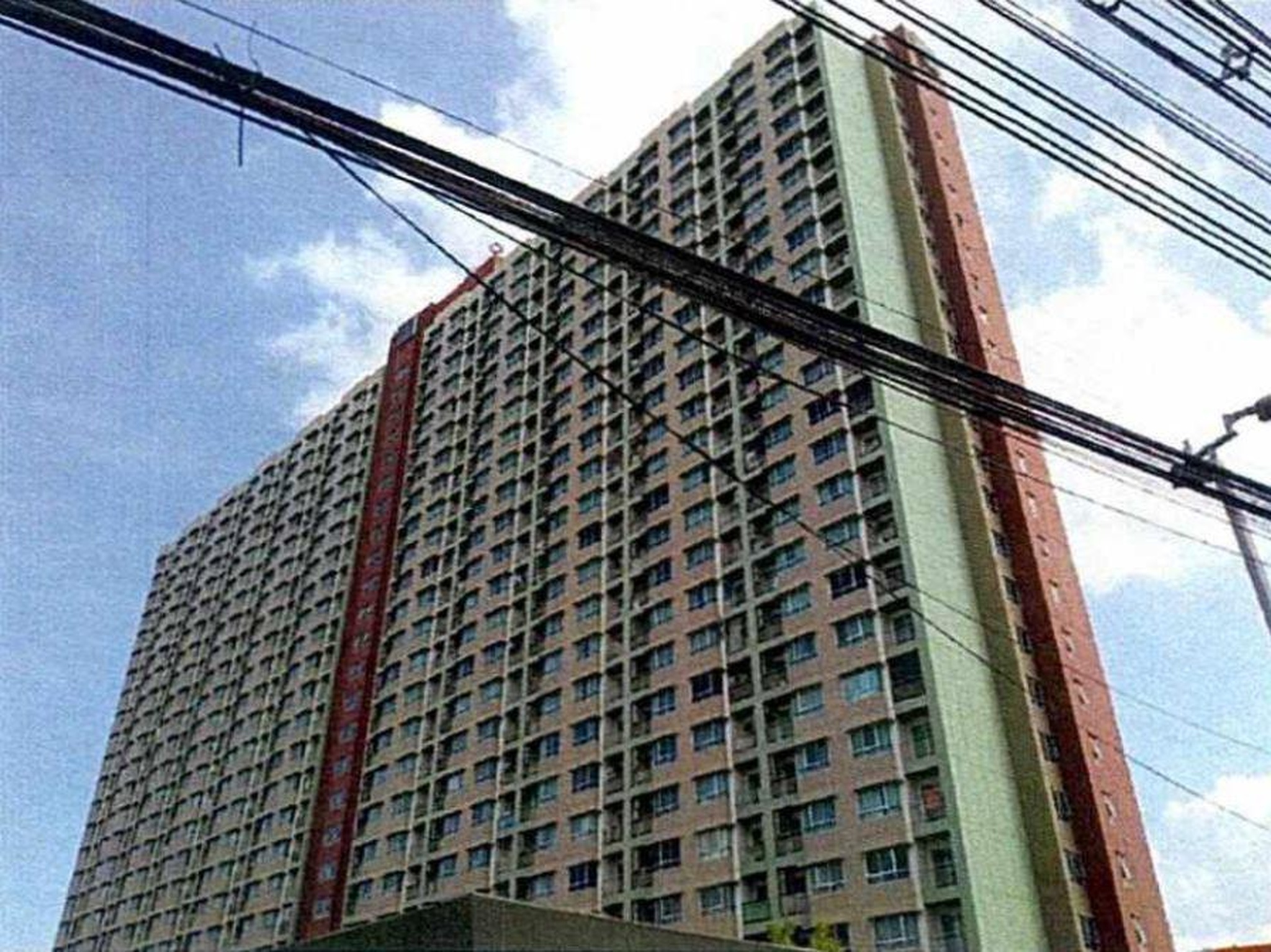 ทรัพย์สถาบันโดย GHB คอนโด ลุมพินี เพลส บรมราชชนนี-ปิ่นเกล้า (Lumpini Place Boromratchachonni-Pinklao)