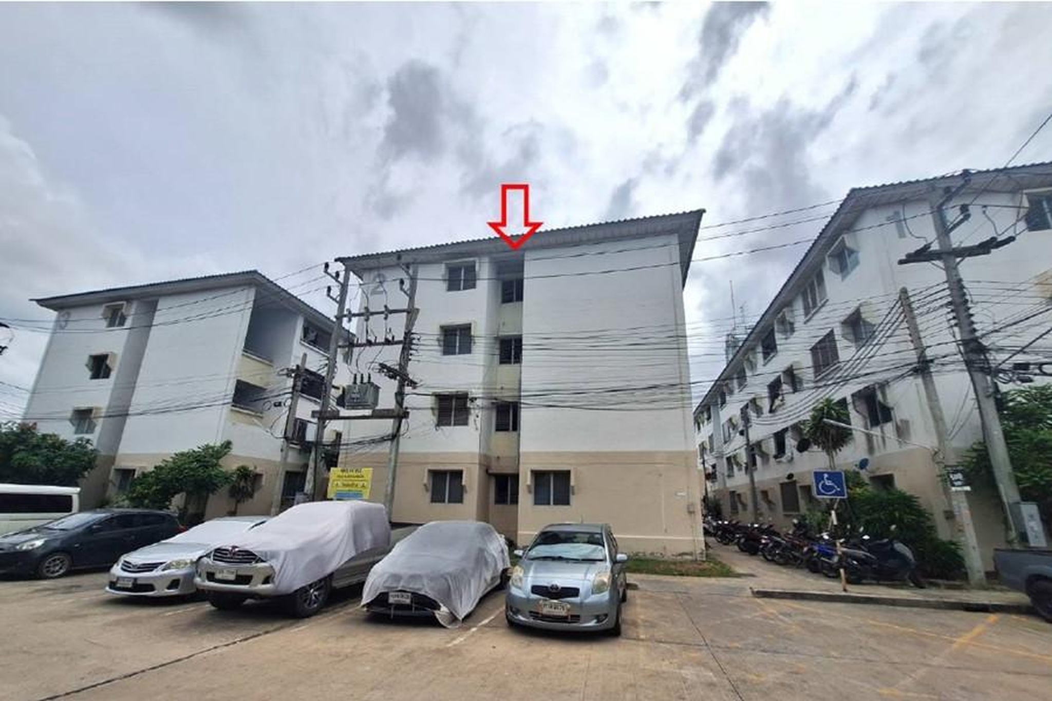 ทรัพย์สถาบันโดย GHB คอนโด บ้านเอื้ออาทร กระทุ่มล้ม (Baan Ua-Athorn Krathum Lom)