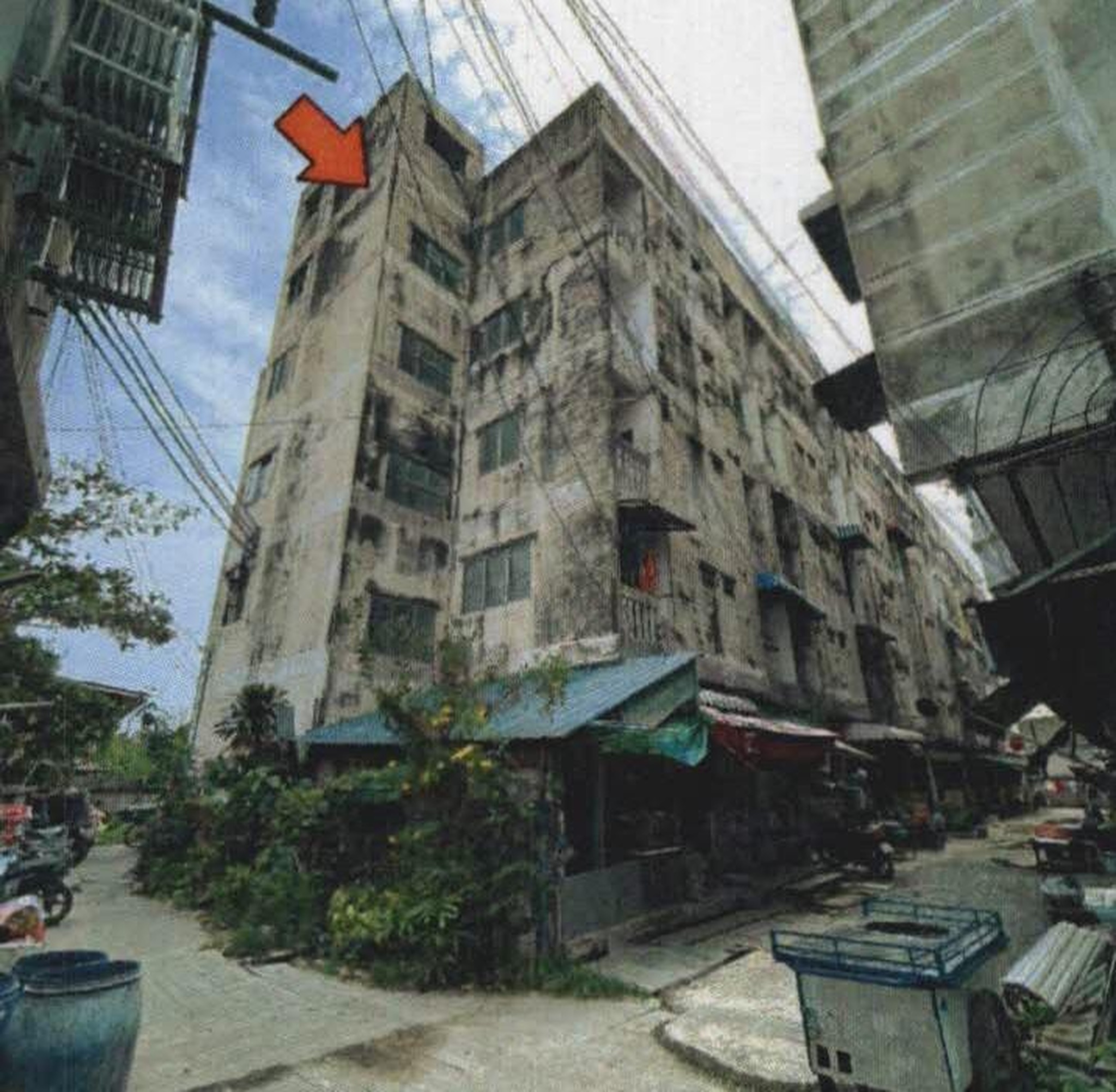 ทรัพย์สถาบันโดย GHB คอนโด เพชรธานีคอนโดมิเนียม (Petchthani Condominium)