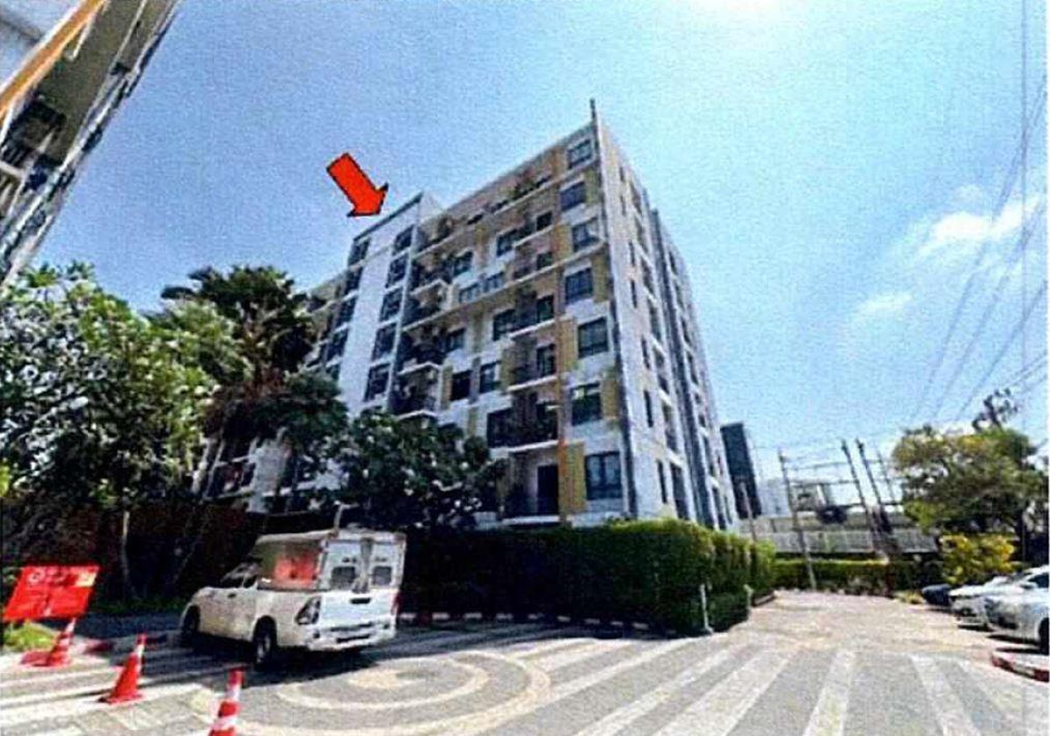 ทรัพย์สถาบันโดย GHB คอนโด ไอคอนโด สุขุมวิท 105 (iCondo Sukhumvit 105)