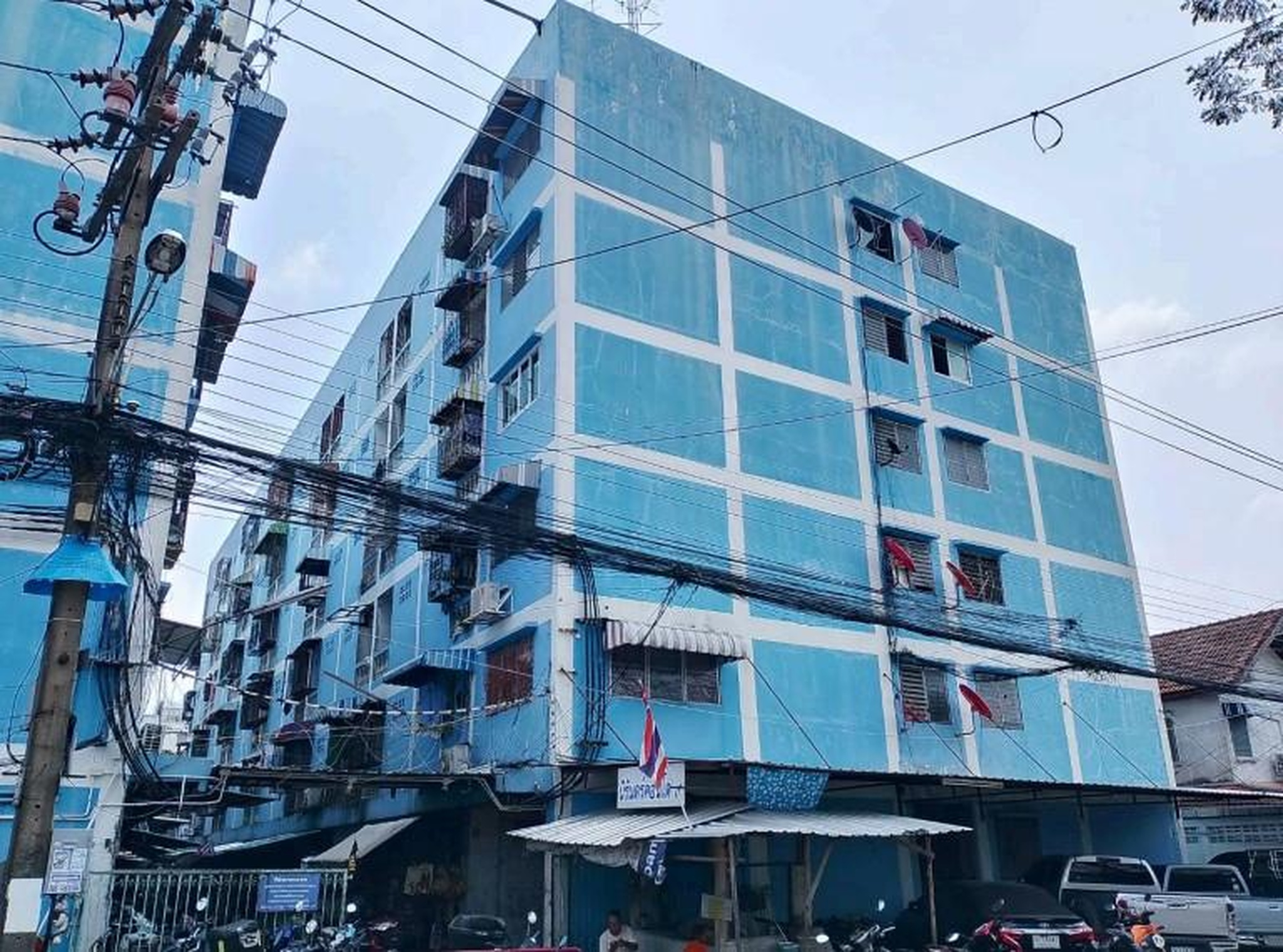 ทรัพย์สถาบันโดย GHB คอนโด นิรันดร์ คอนโดมิเนียม 9 (Niran Condominium 9)