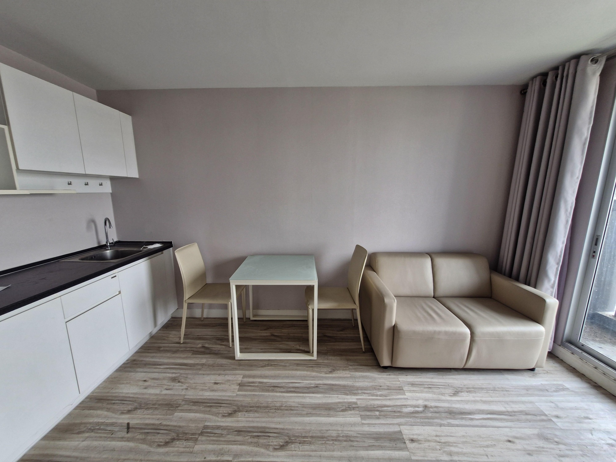 ทรัพย์สถาบันโดย GHB คอนโดใกล้ MRT บางรักใหญ่ เอส 9 คอนโดมิเนียม (S9 Condominium)