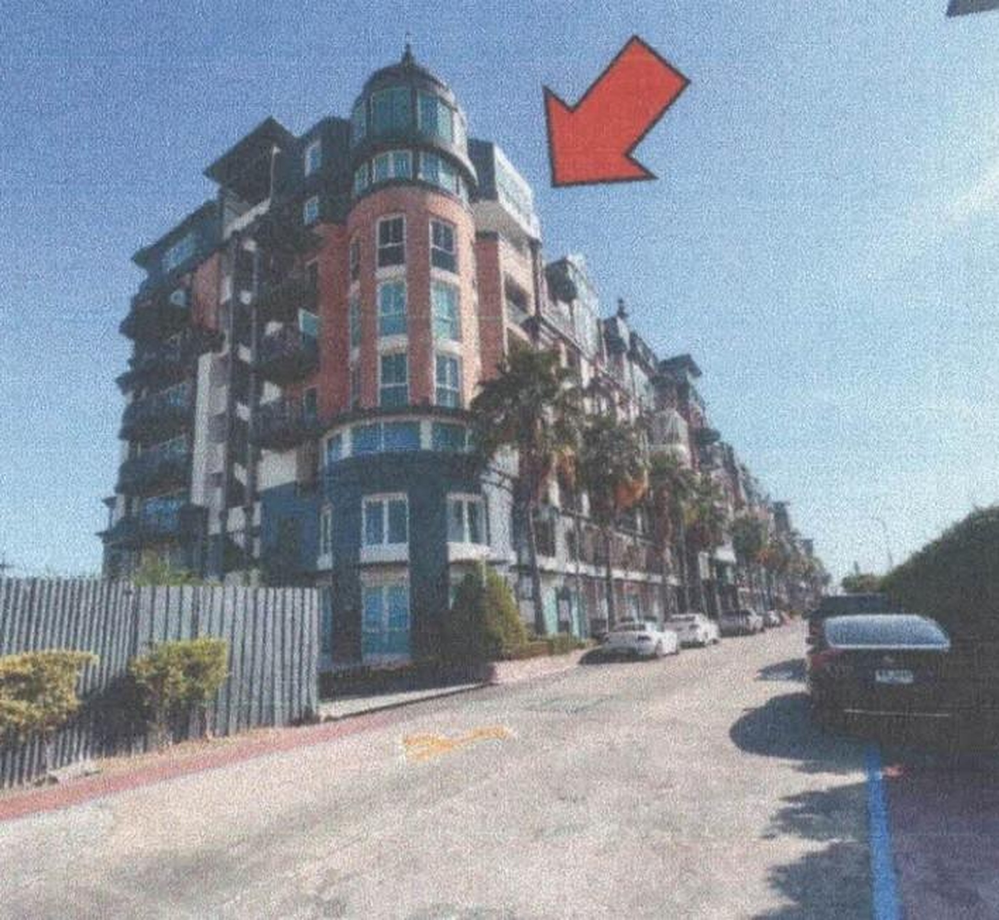 ทรัพย์สถาบันโดย GHB คอนโดใกล้ PK07 เลี่ยงเมืองปากเกร็ด ฌ็องเซลิเซ่ อเวนิว (Champs Elysees Avenue)