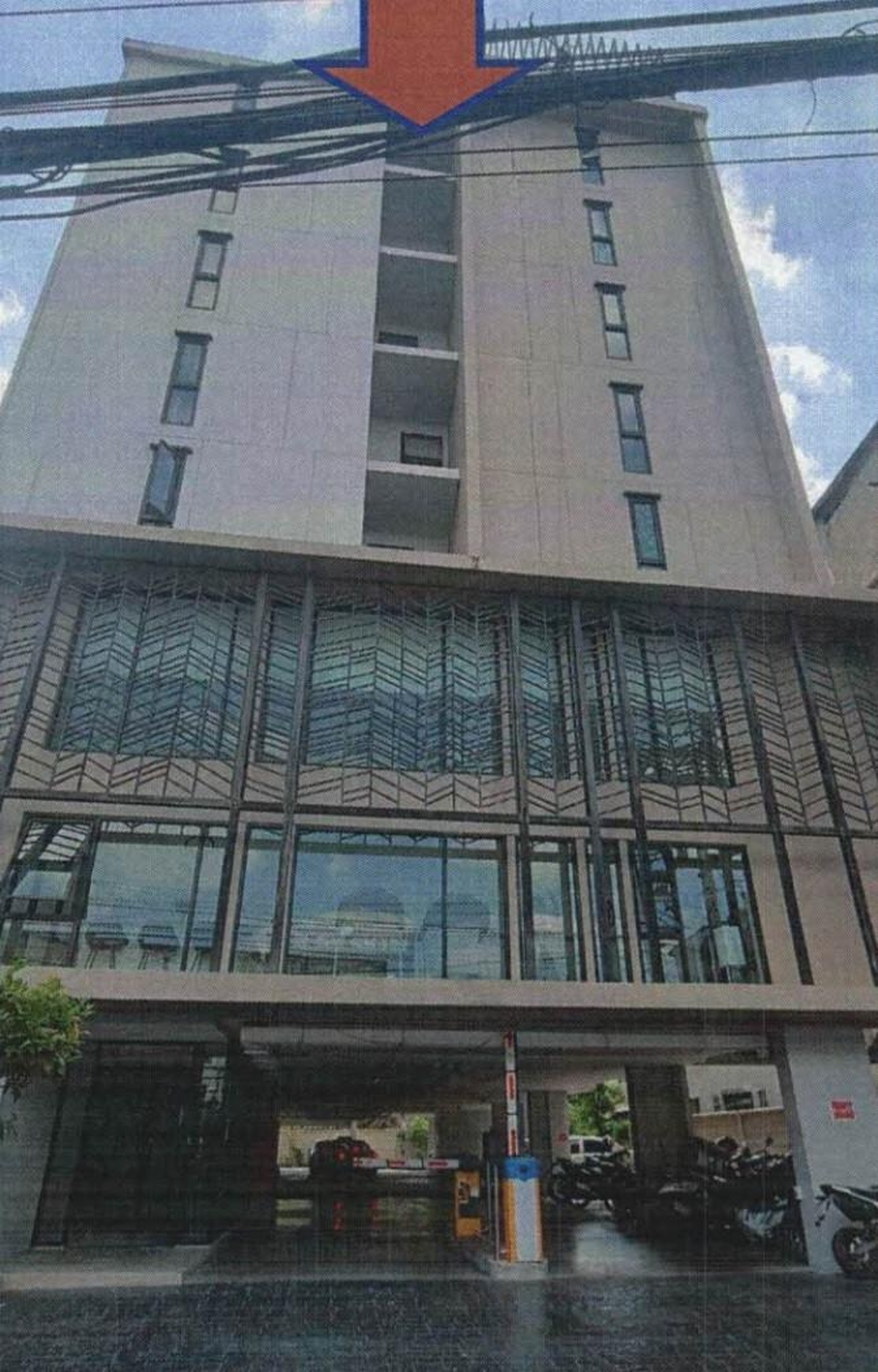 ทรัพย์สถาบันโดย GHB คอนโด แกรนด์ คอนโดมิเนียม วุฒากาศ 53 (Grand Condominium Wutthakat 53)