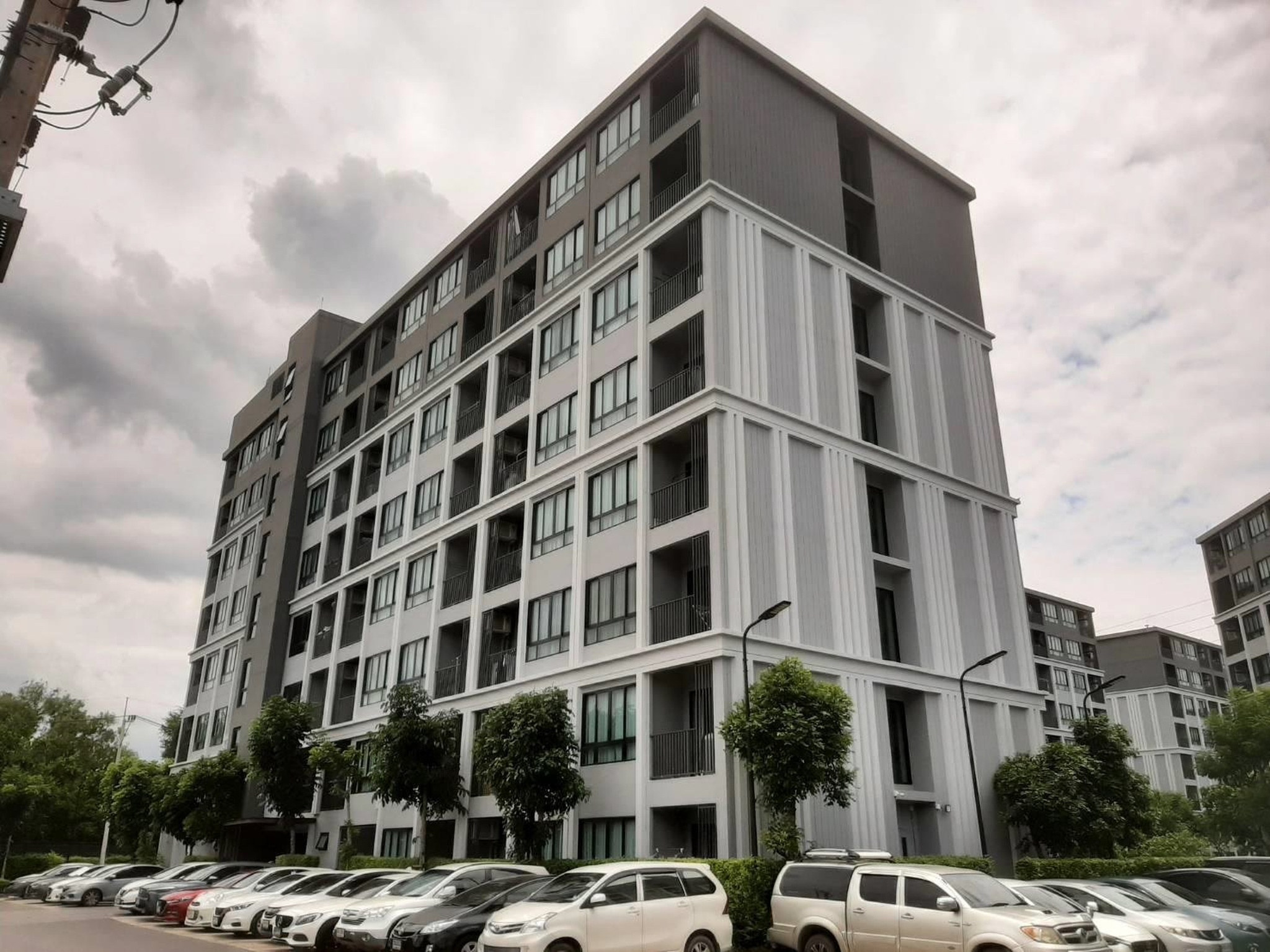 ทรัพย์สถาบันโดย SCB คอนโด ดีคอนโด ไฮด์อเวย์-รังสิต (dCondo Hideaway-Rangsit)