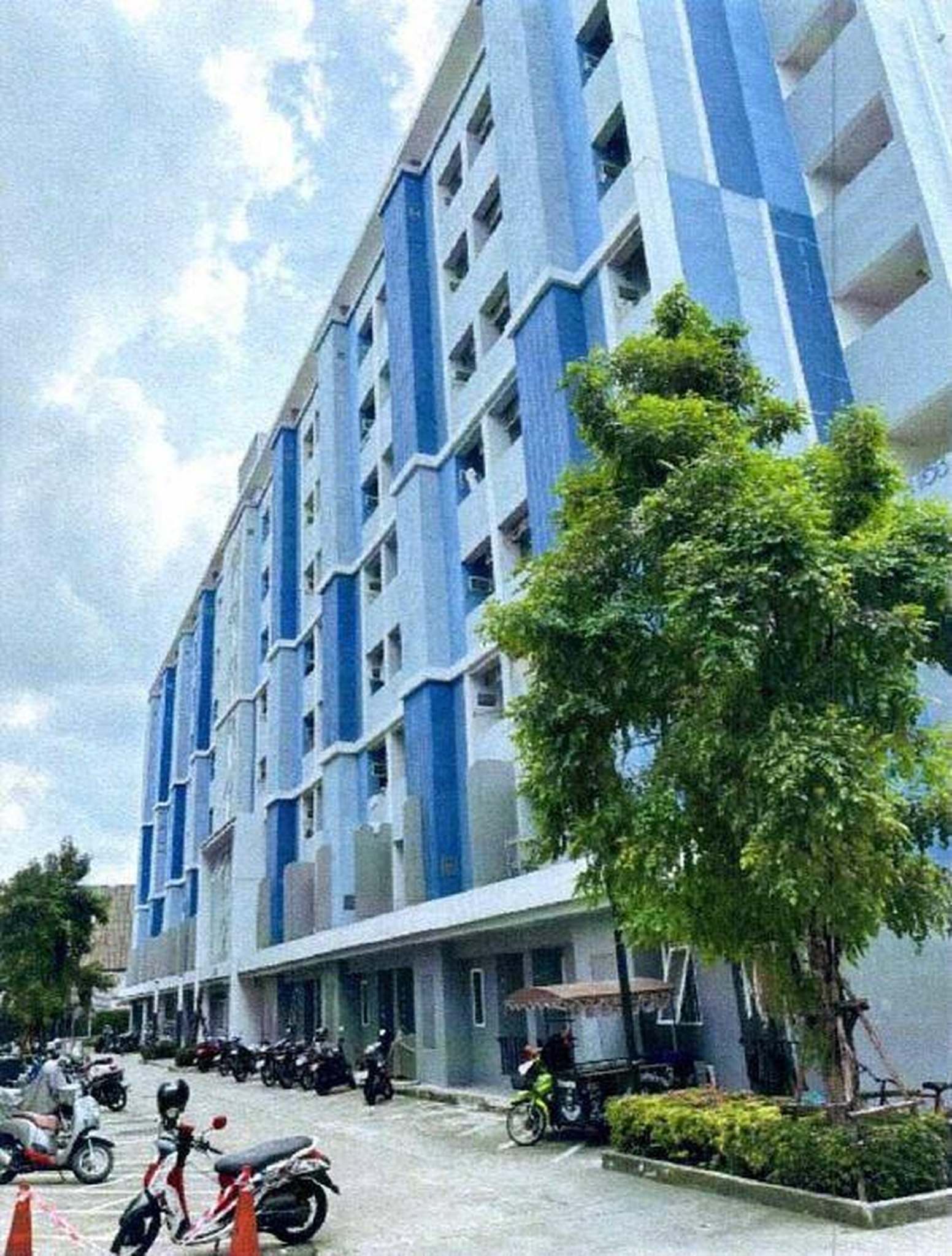 ทรัพย์สถาบันโดย GHB คอนโด อยู่รวยคอนโด นวมินทร์ 135 (Yuruay Condo Nawamin 135)