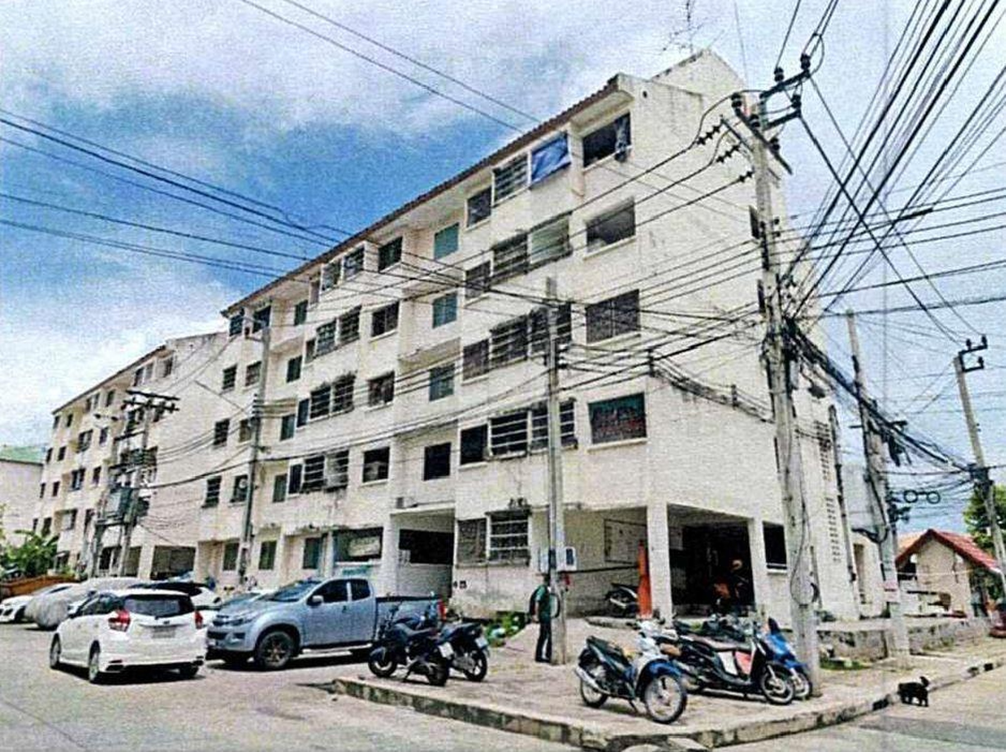 ทรัพย์สถาบันโดย GHB คอนโด บ้านเอื้ออาทร บางโฉลง (Baan Ua-Athorn Bang Chalong)